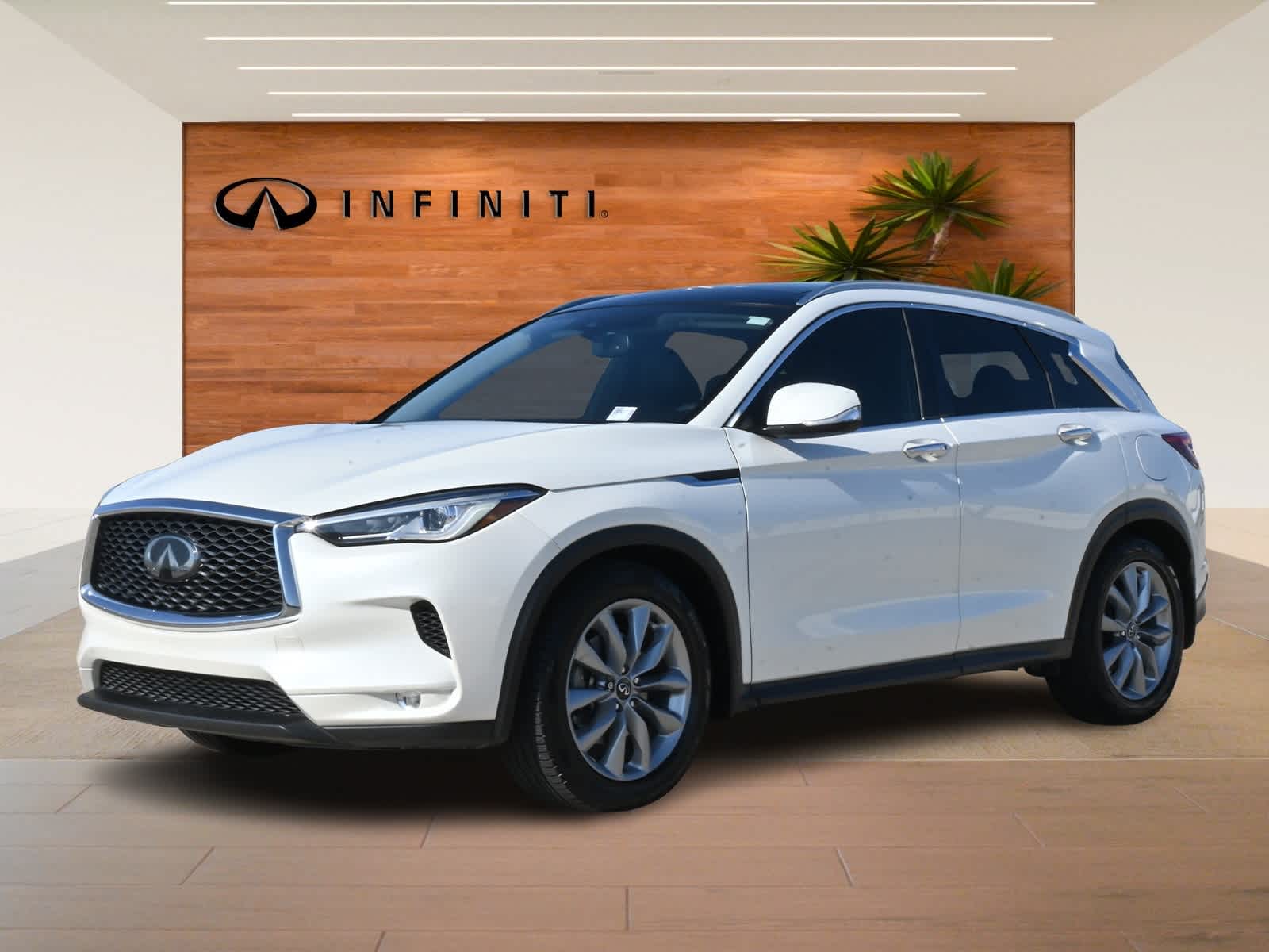 Thumbnail: 2020 INFINITI QX50 - 1