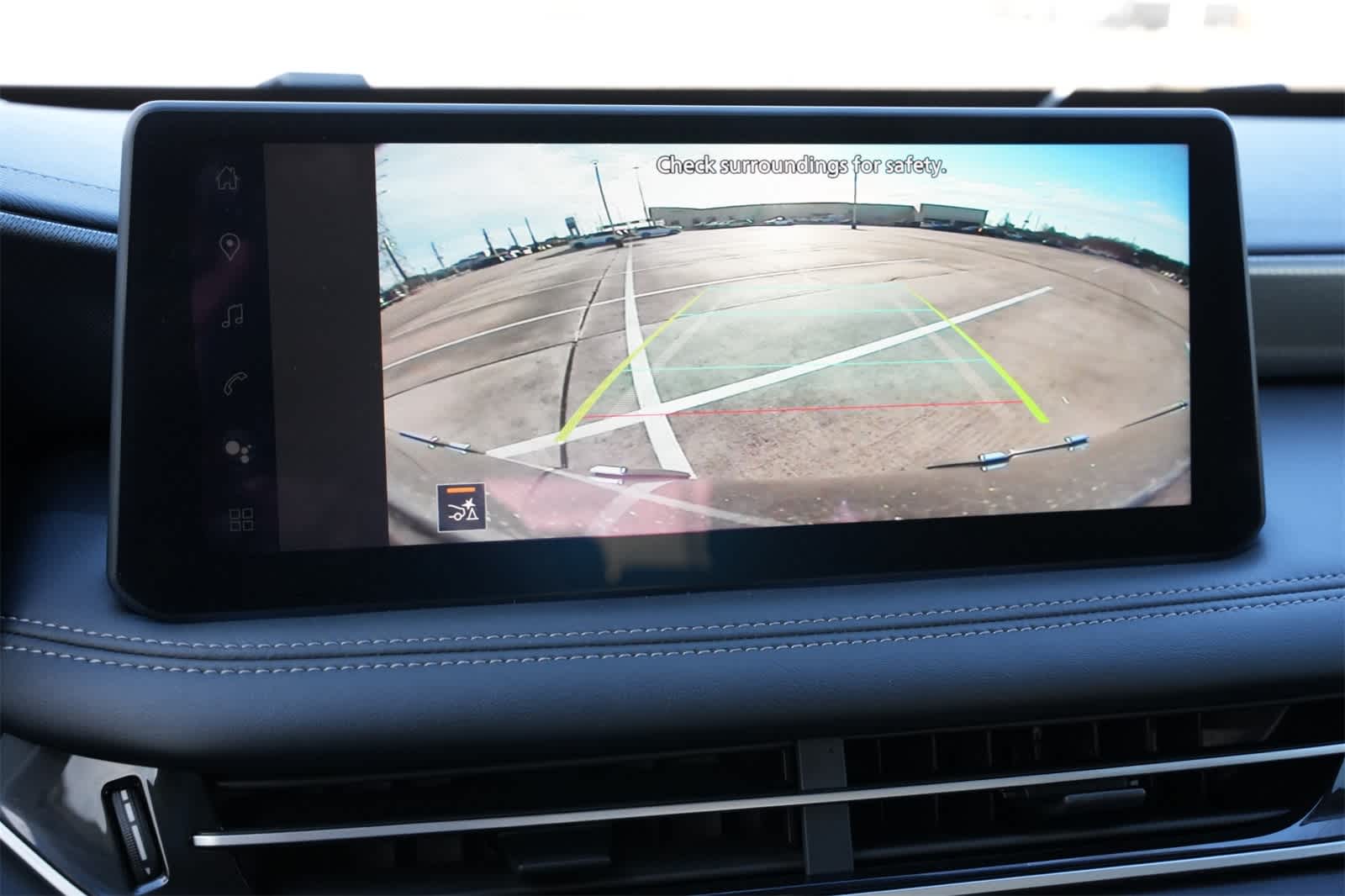 Thumbnail: 2026 INFINITI QX60 - 14