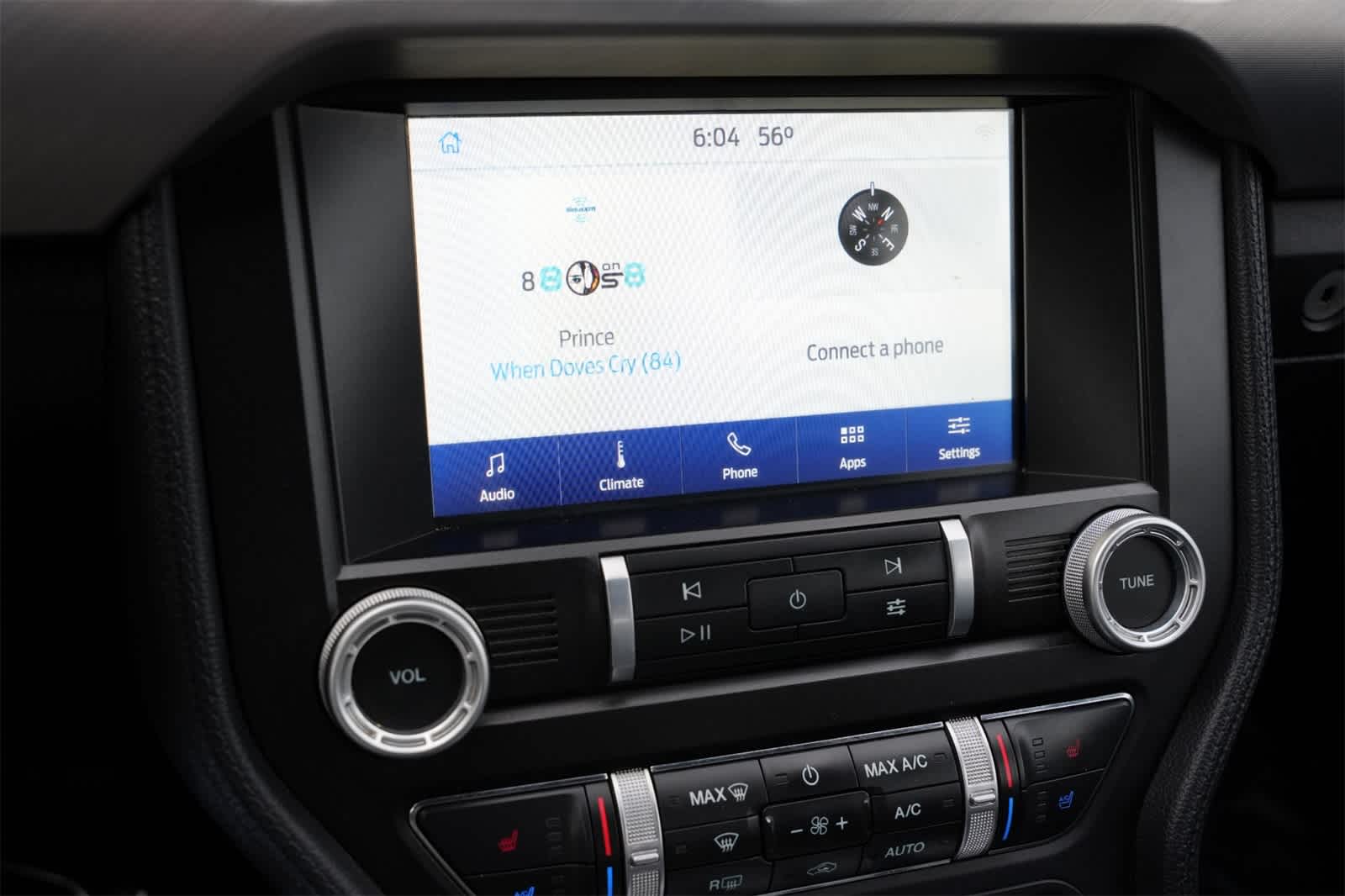 Thumbnail: 2022 Ford Mustang - 12