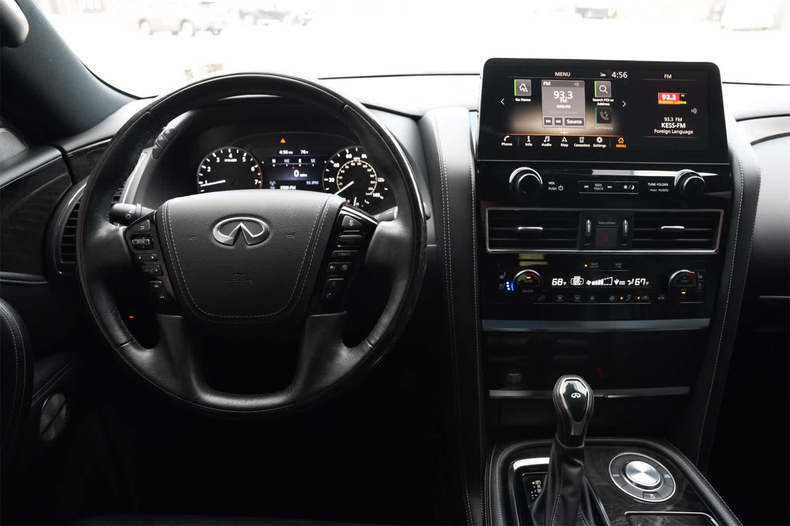 Thumbnail: 2022 INFINITI QX80 - 9