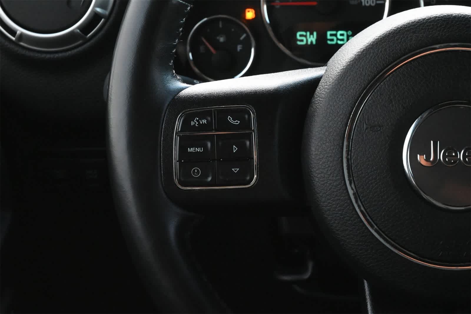 Thumbnail: 2018 Jeep Wrangler - 10