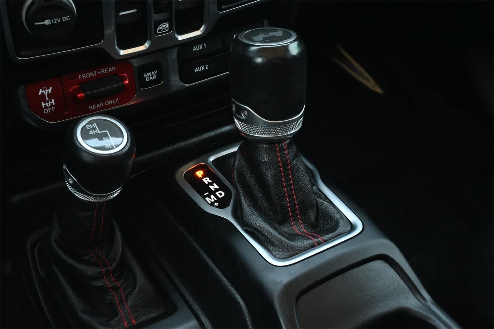 Thumbnail: 2020 Jeep Wrangler - 15