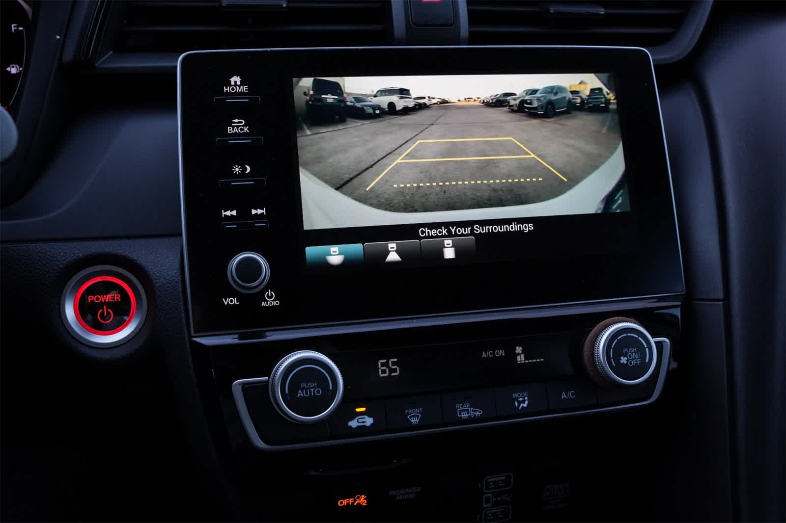 Thumbnail: 2019 Honda Insight - 14