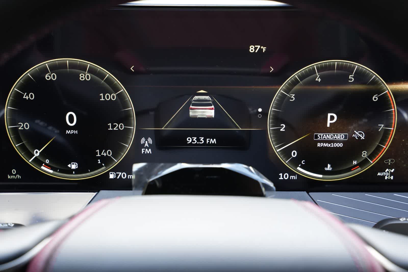 Thumbnail: 2026 INFINITI QX80 - 12