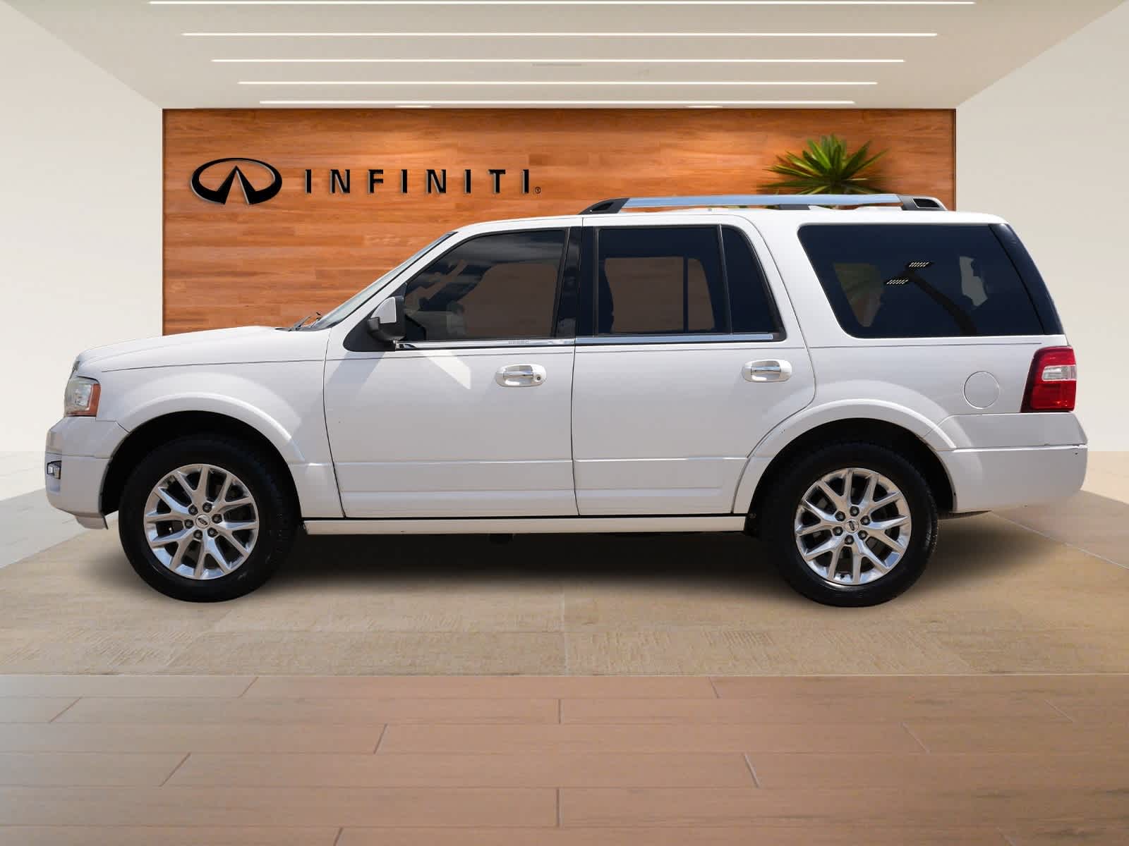 Thumbnail: 2017 Ford Expedition - 4