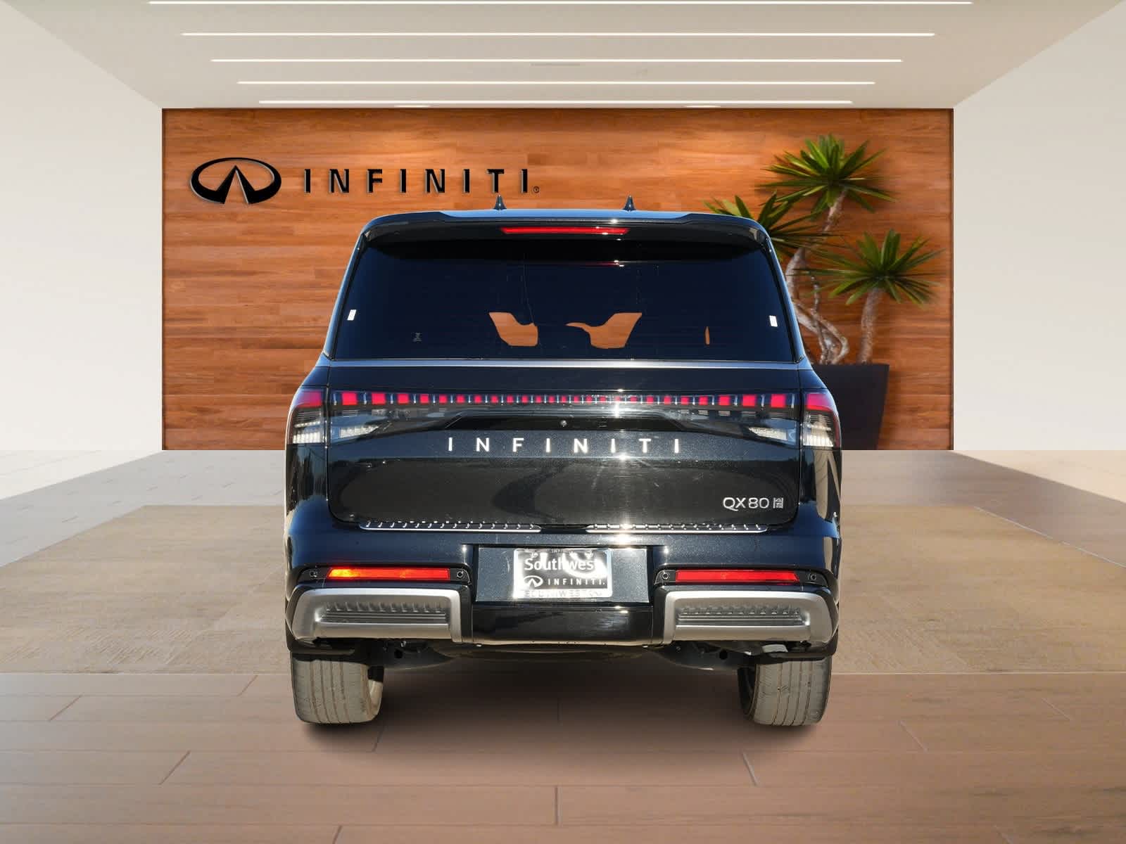 Thumbnail: 2025 INFINITI QX80 - 6