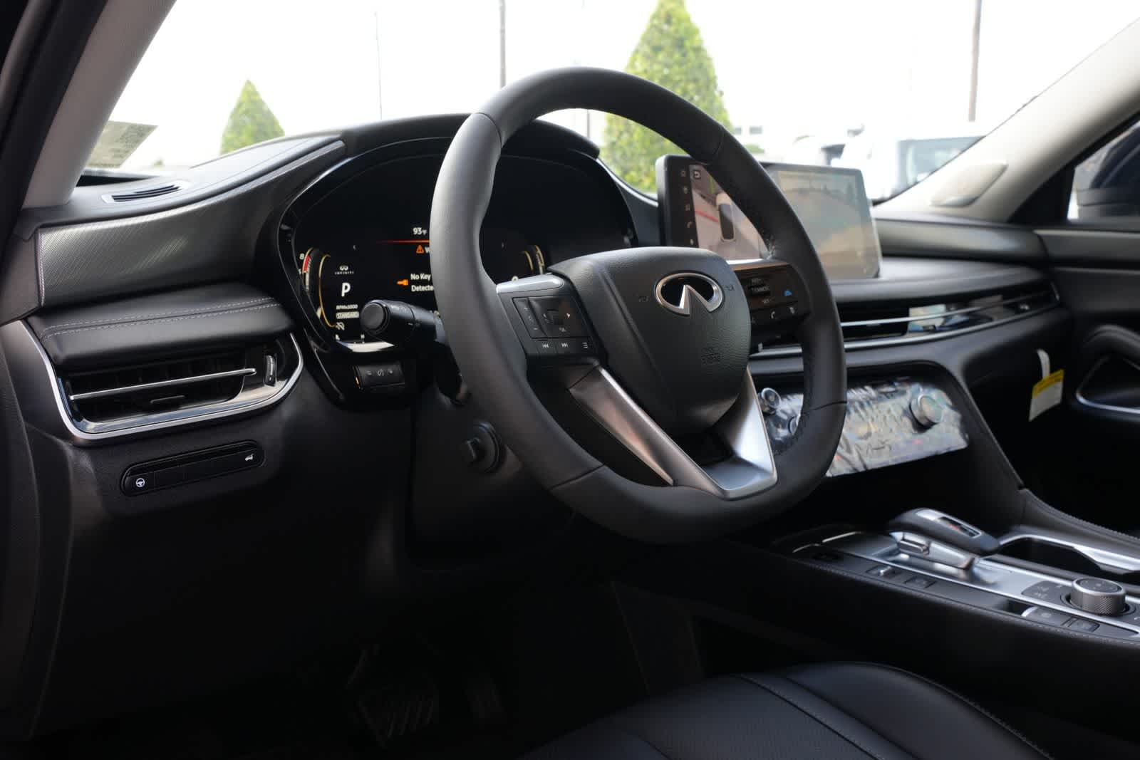 Thumbnail: 2027 INFINITI QX60 - 16