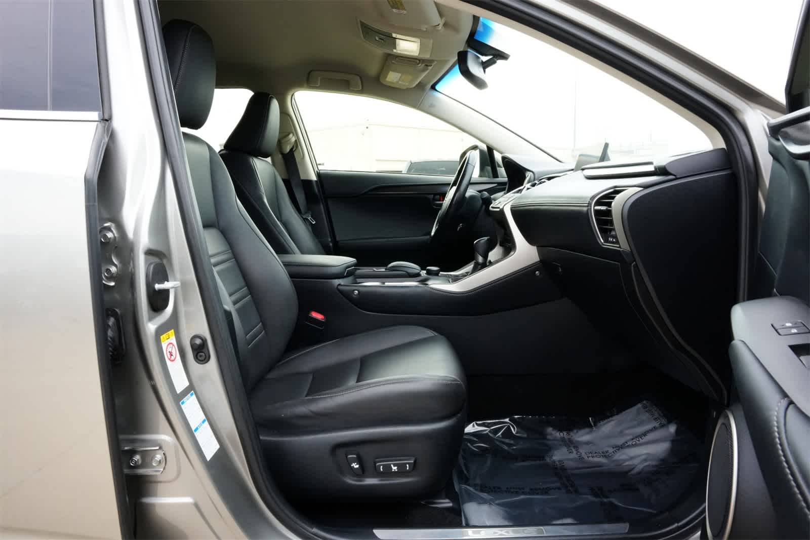 Thumbnail: 2016 Lexus NX - 24