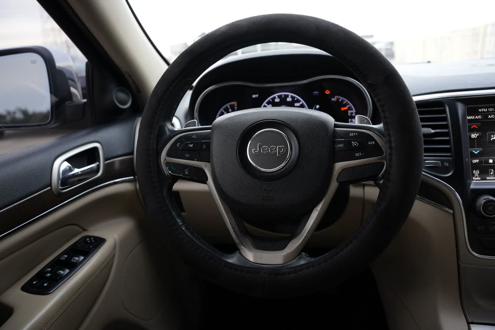 Thumbnail: 2014 Jeep Grand Cherokee - 9