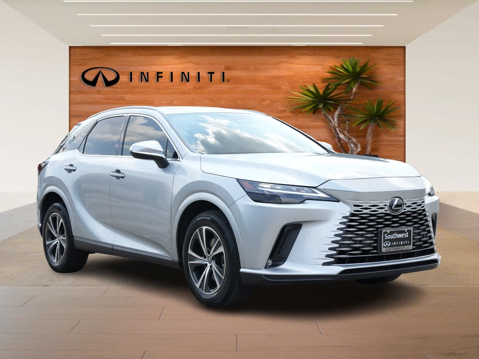 Thumbnail: 2023 Lexus RX - 3