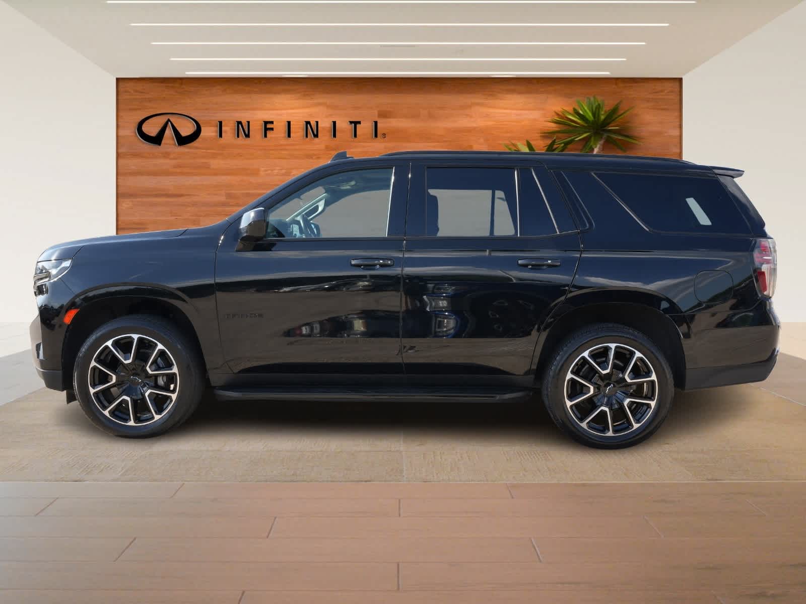 Thumbnail: 2021 Chevrolet Tahoe - 4