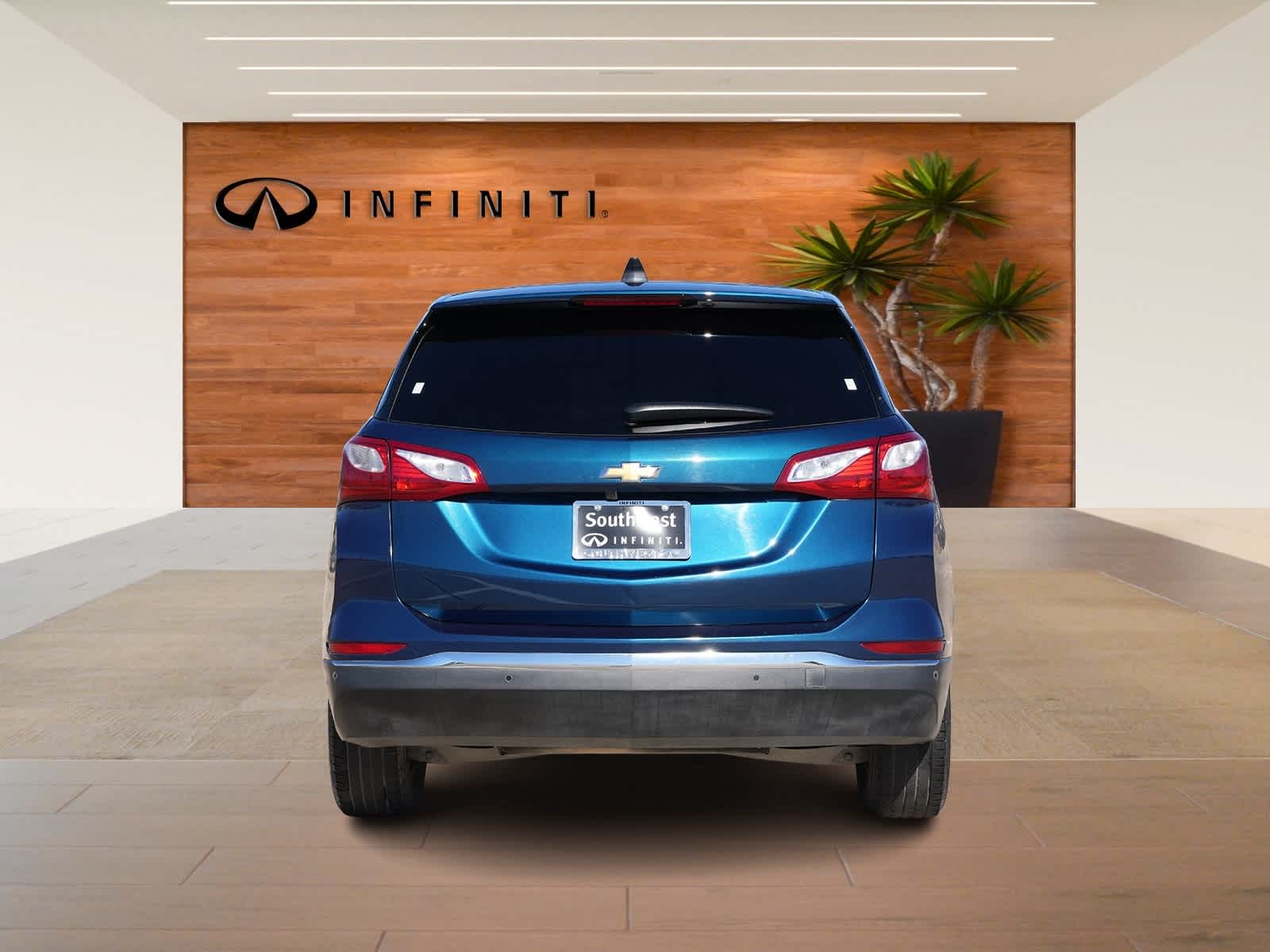 Thumbnail: 2020 Chevrolet Equinox - 6