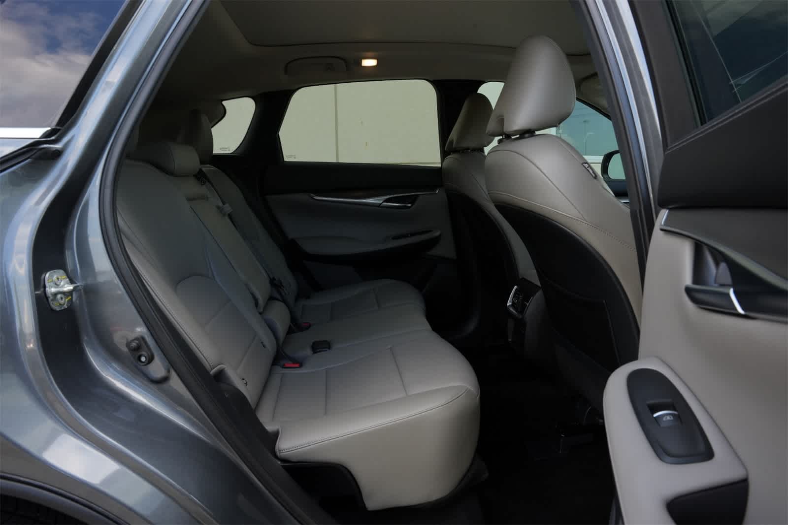 Thumbnail: 2023 INFINITI QX50 - 22