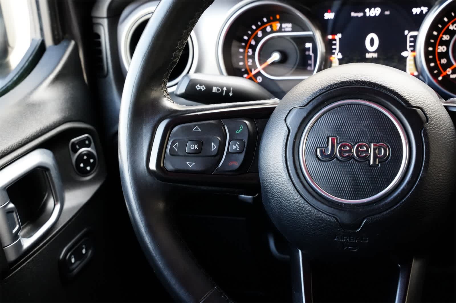 Thumbnail: 2018 Jeep Wrangler - 10