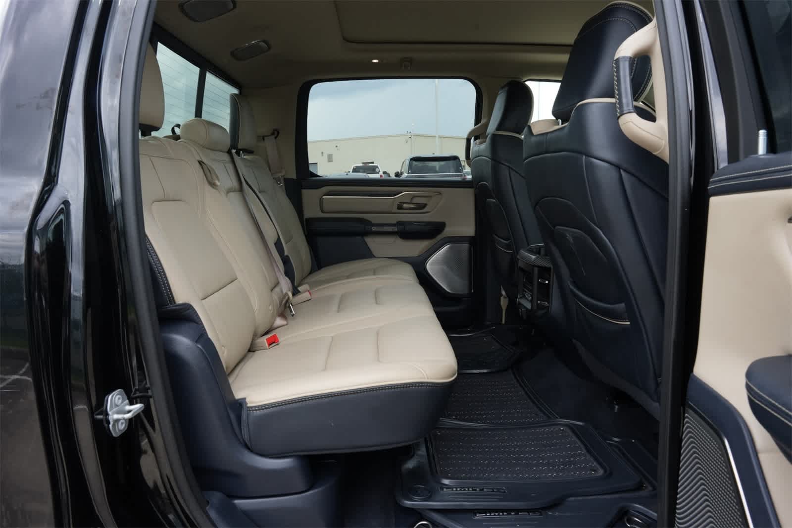Thumbnail: 2019 RAM 1500 - 21
