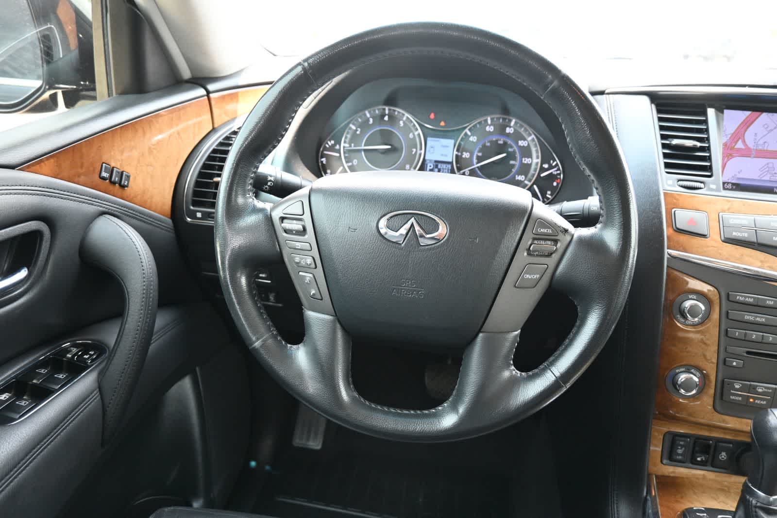 Thumbnail: 2012 INFINITI QX56 - 9