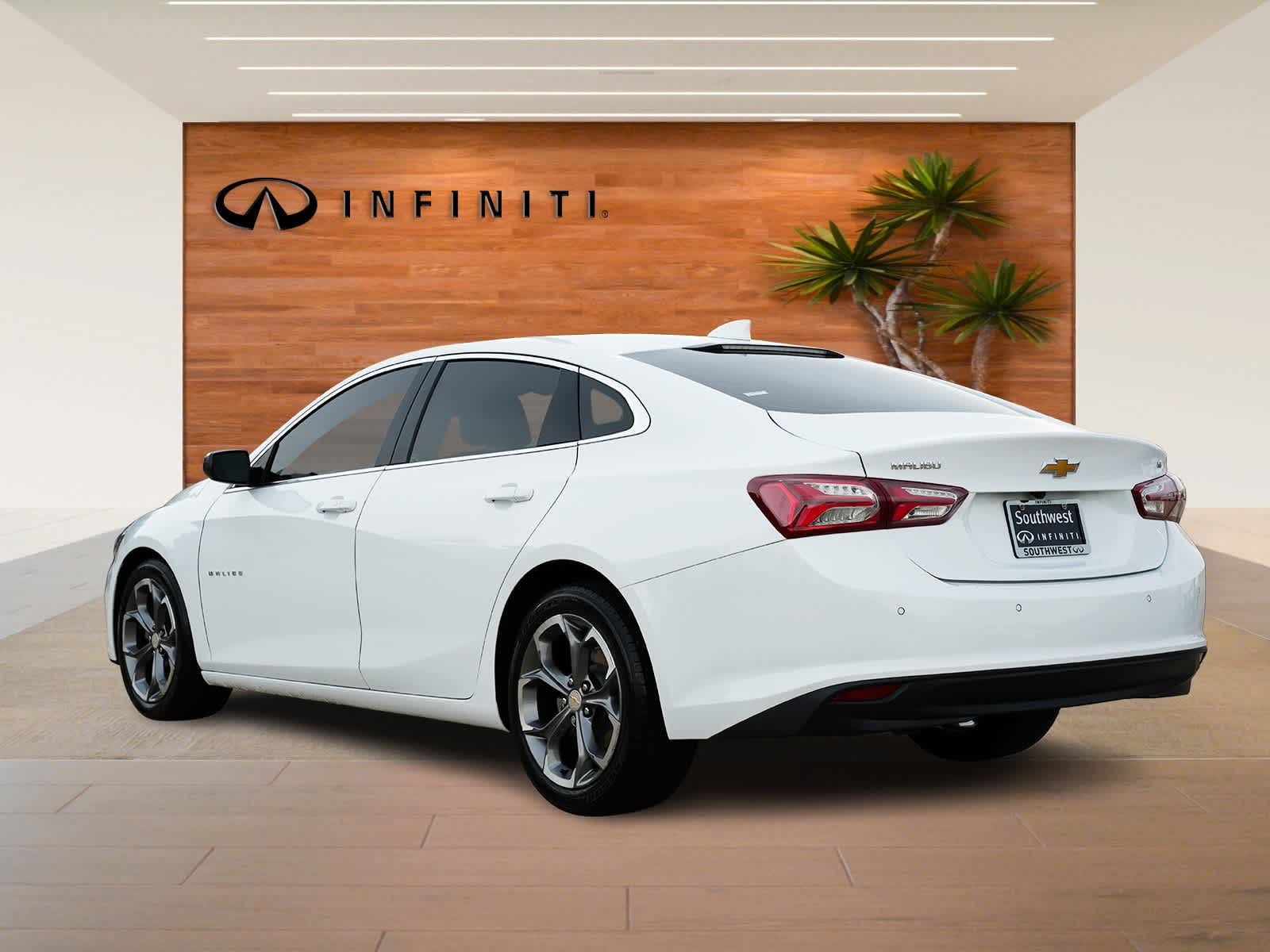 Thumbnail: 2022 Chevrolet Malibu - 5