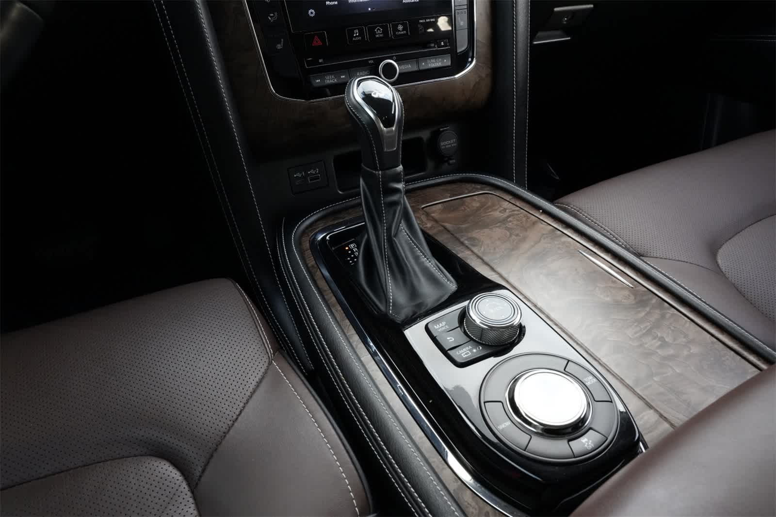 Thumbnail: 2021 INFINITI QX80 - 15