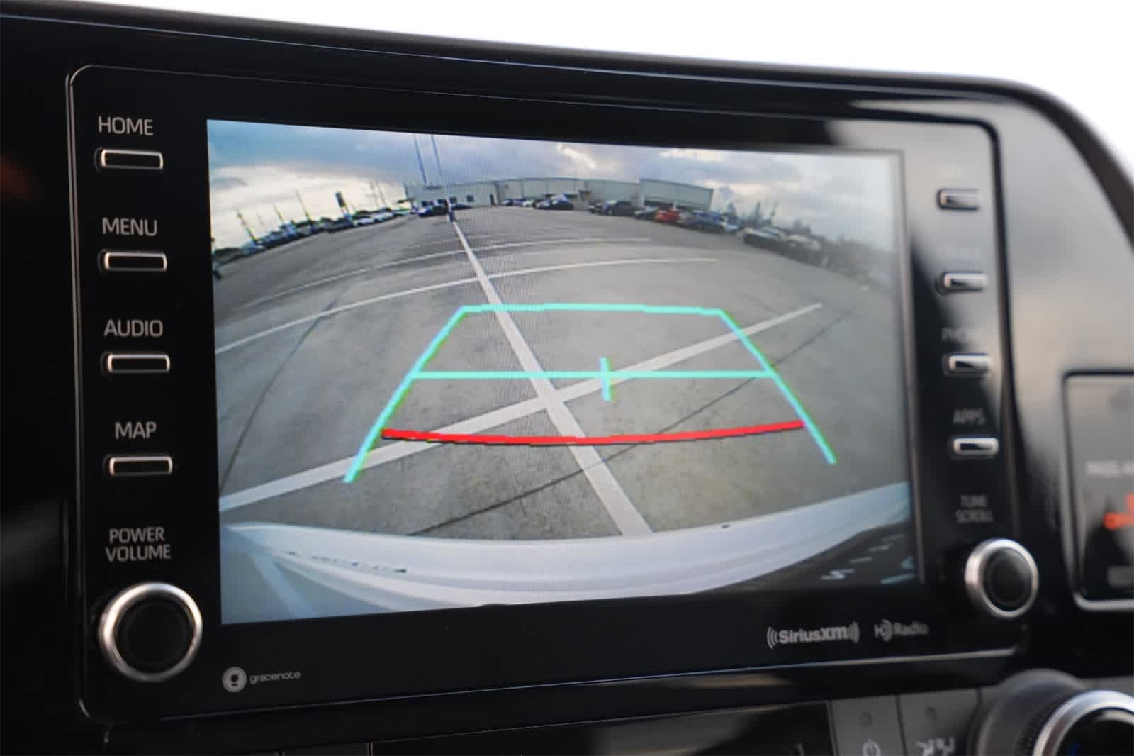 Thumbnail: 2022 Toyota Highlander - 15