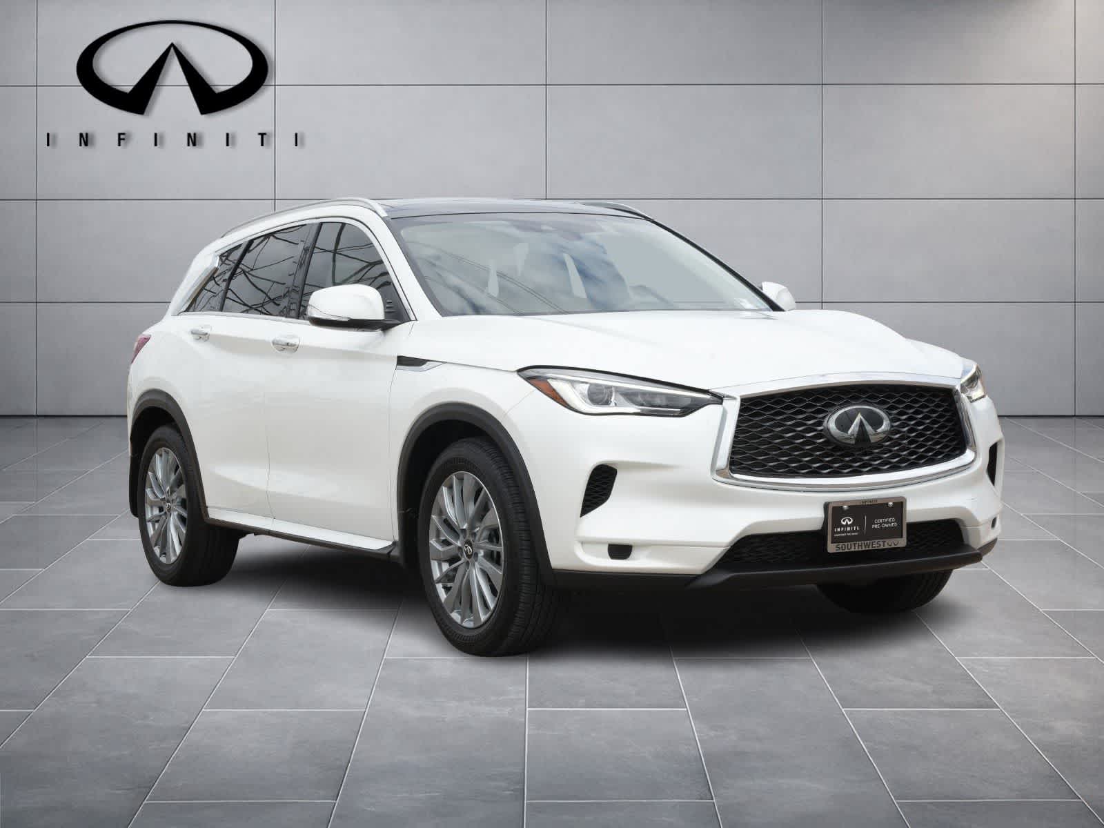Thumbnail: 2025 INFINITI QX50 - 3