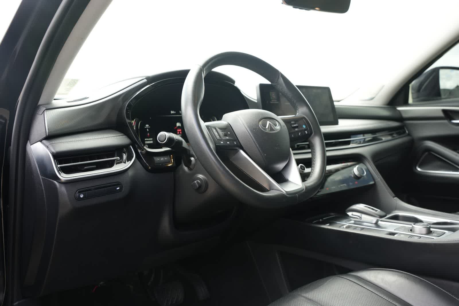 Thumbnail: 2023 INFINITI QX60 - 15