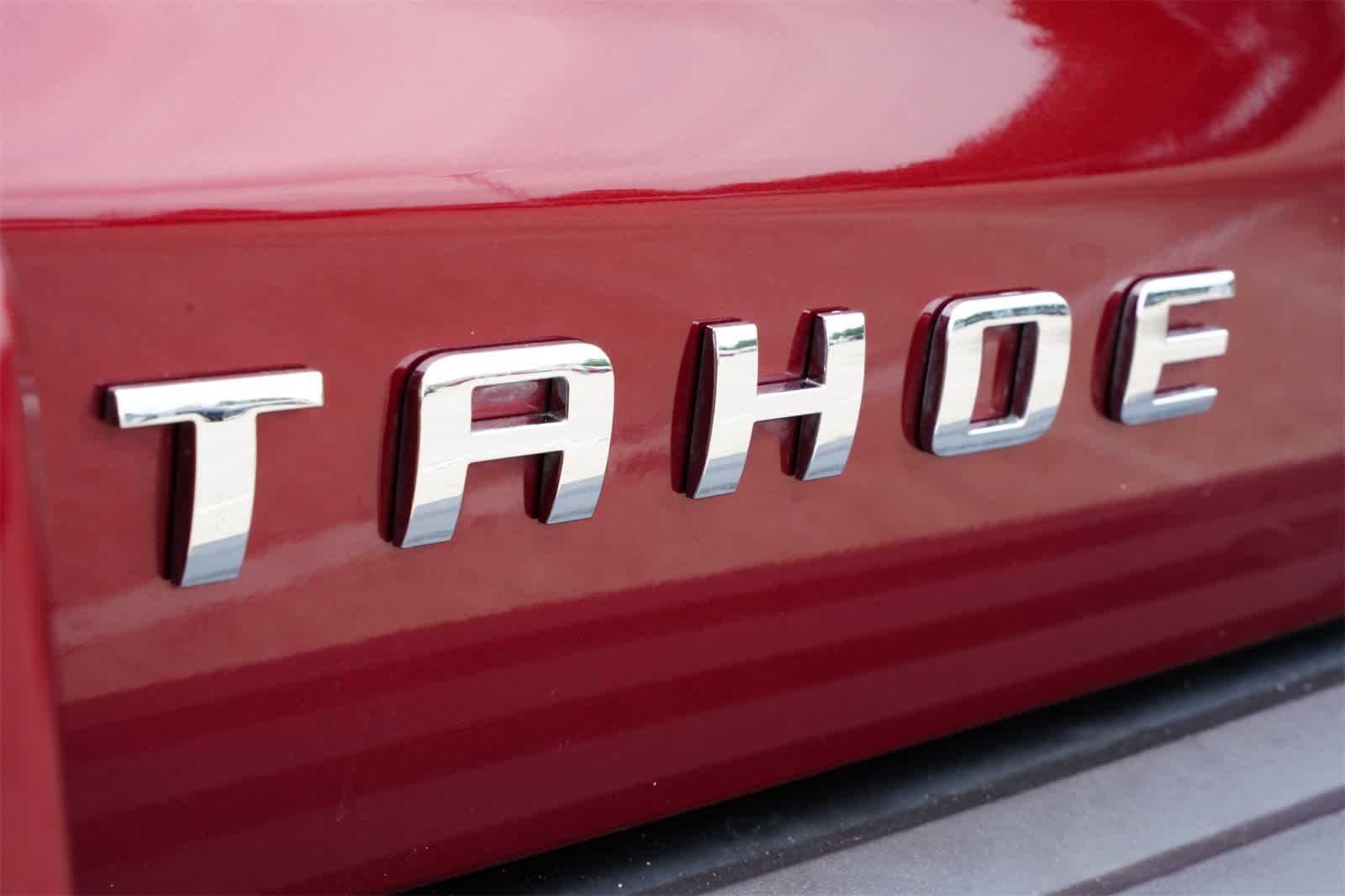 Thumbnail: 2018 Chevrolet Tahoe - 19