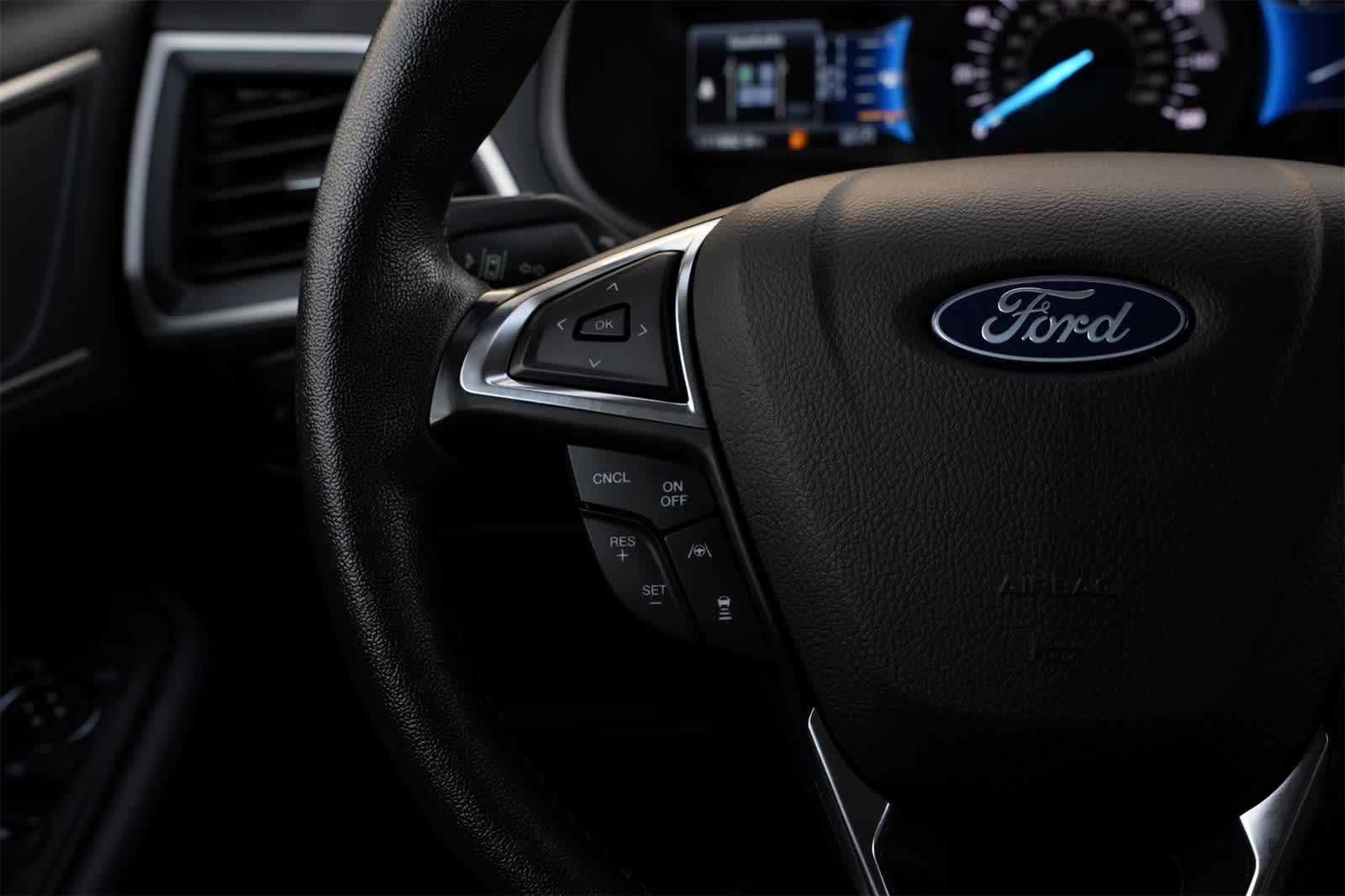 Thumbnail: 2022 Ford Edge - 10