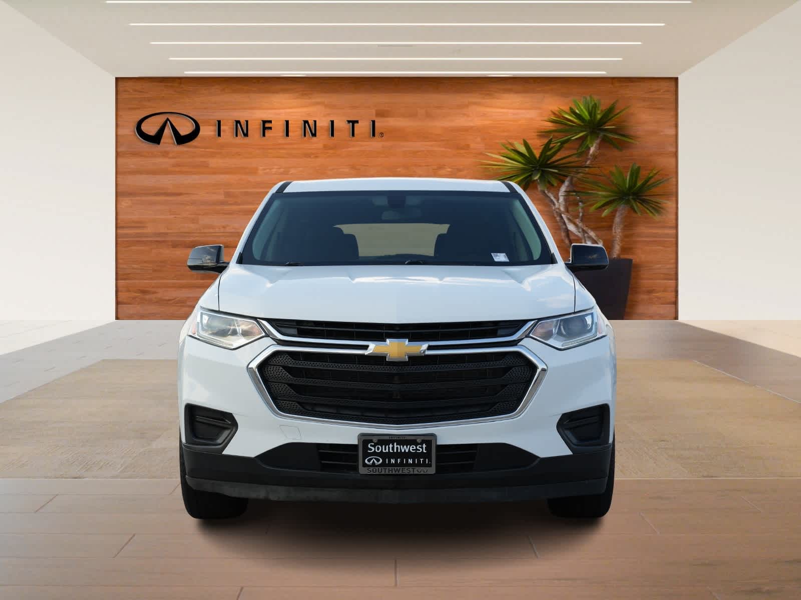 Thumbnail: 2020 Chevrolet Traverse - 2