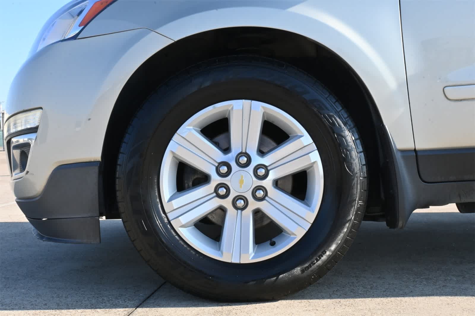 Thumbnail: 2014 Chevrolet Traverse - 24