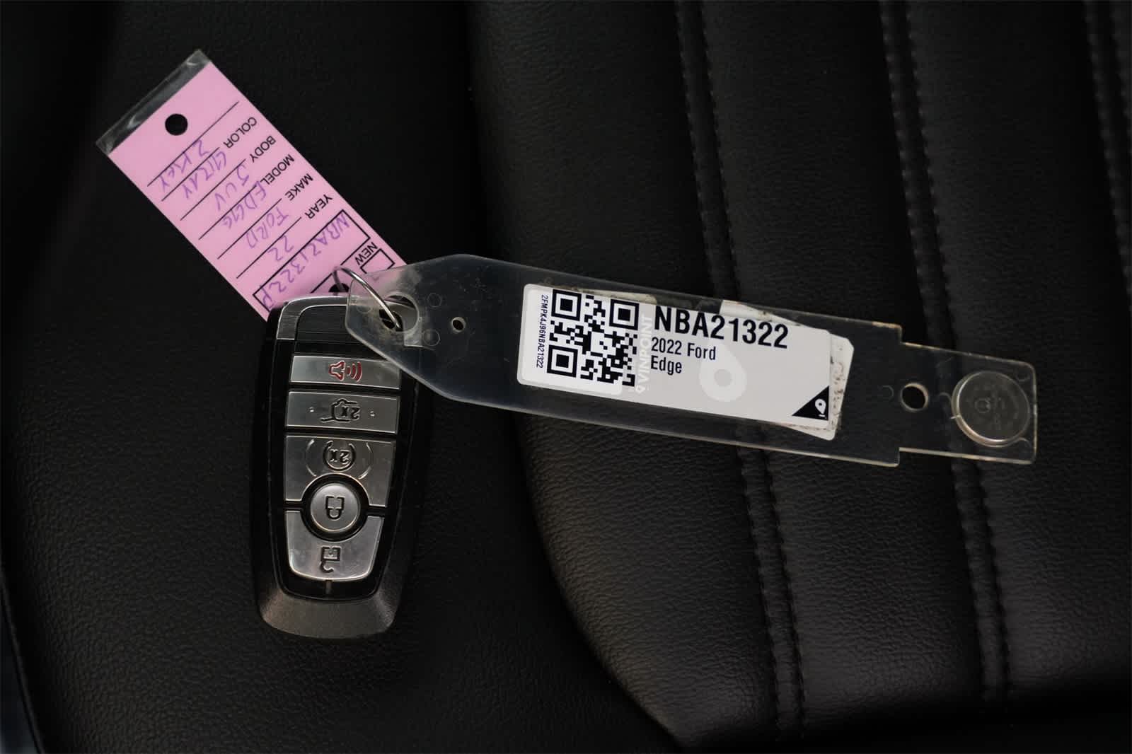 Thumbnail: 2022 Ford Edge - 27