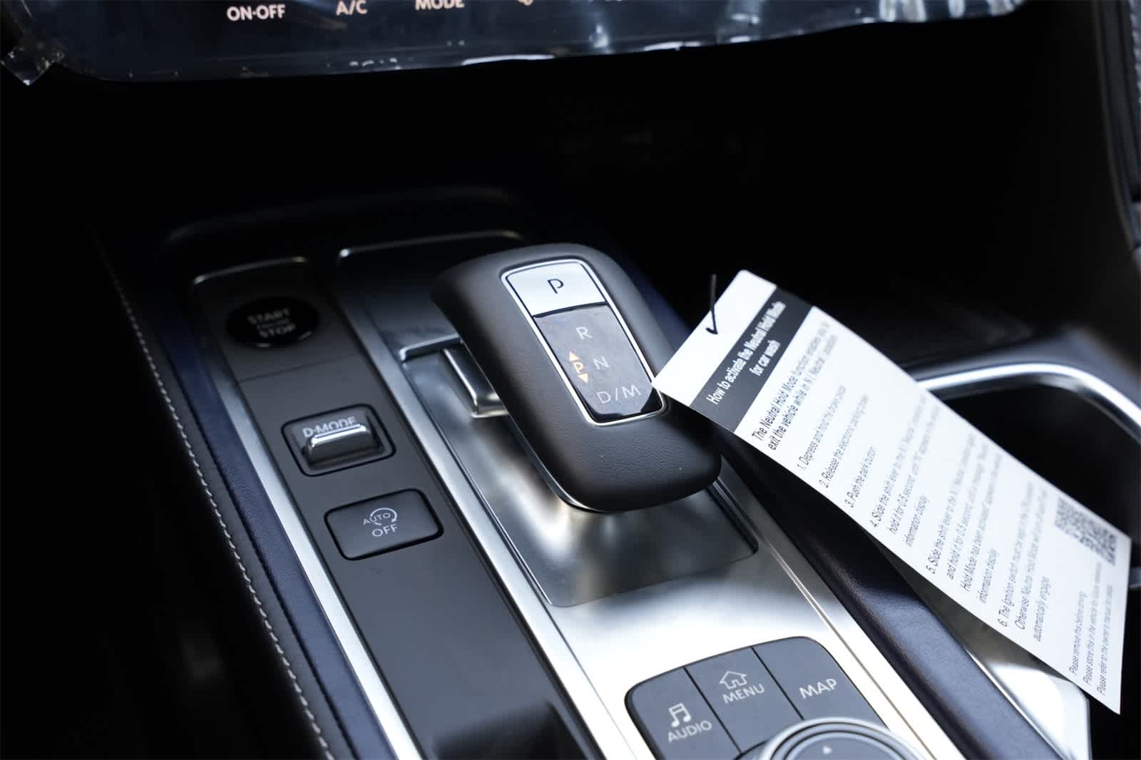 Thumbnail: 2026 INFINITI QX60 - 15