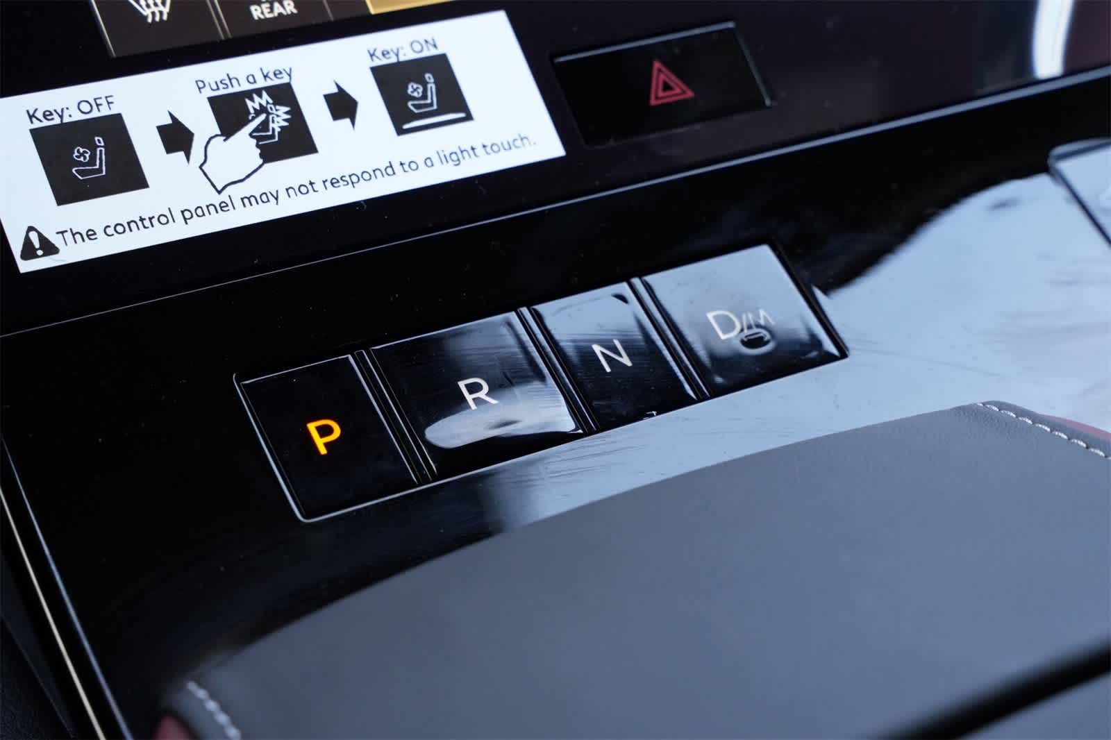 Thumbnail: 2026 INFINITI QX80 - 15