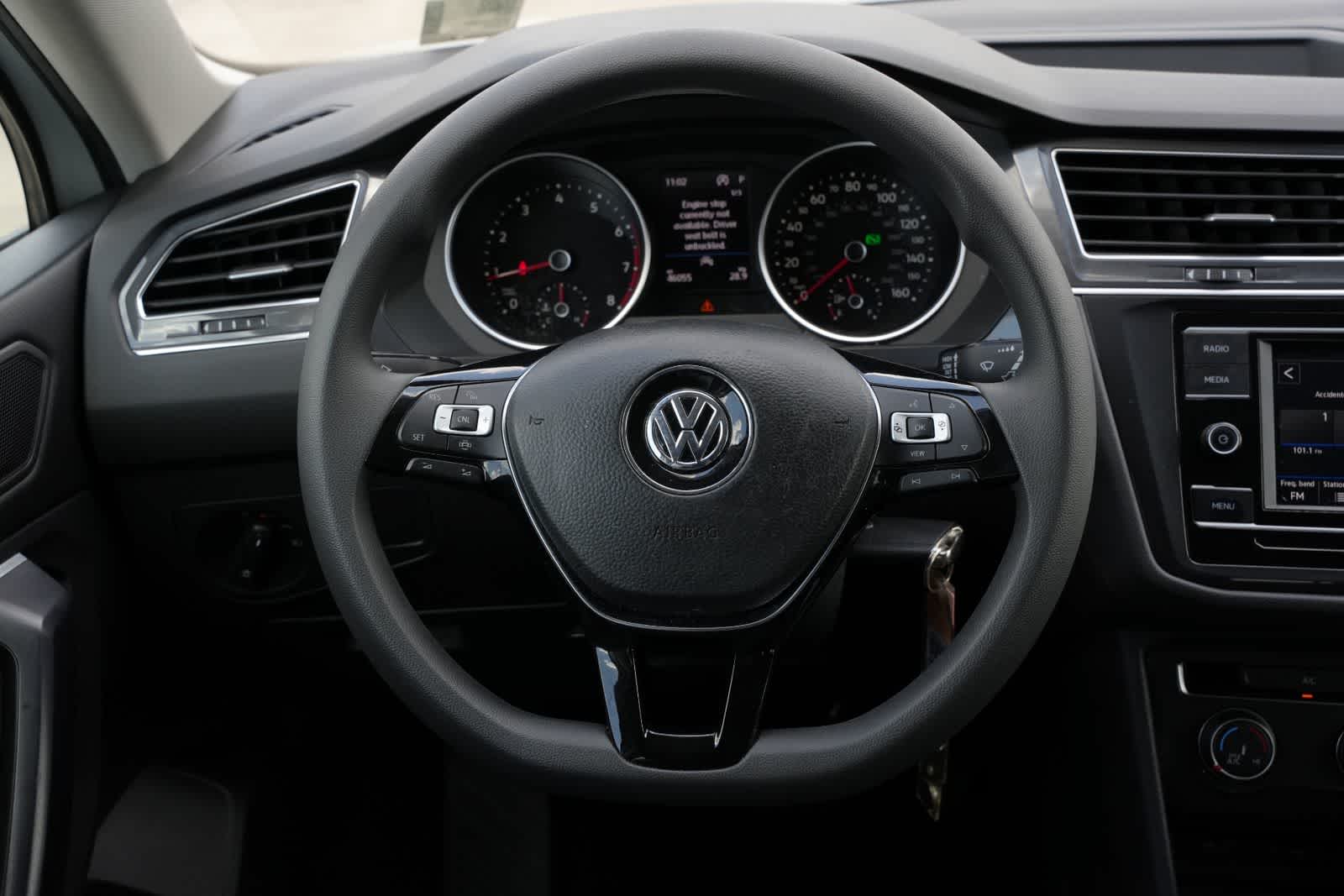 Thumbnail: 2021 Volkswagen Tiguan - 9