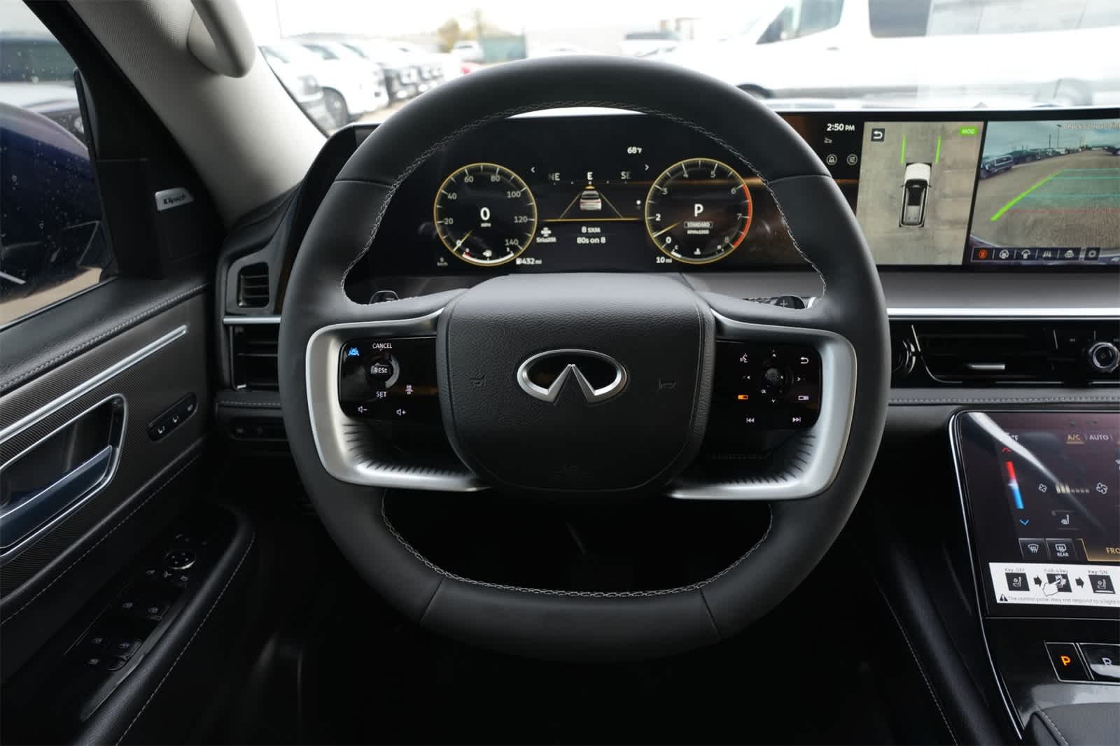 Thumbnail: 2025 INFINITI QX80 - 11