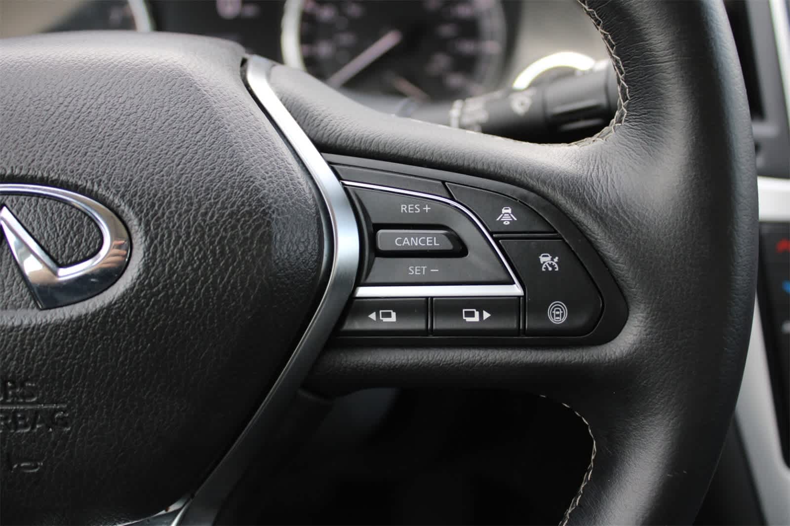 Thumbnail: 2024 INFINITI Q50 - 12