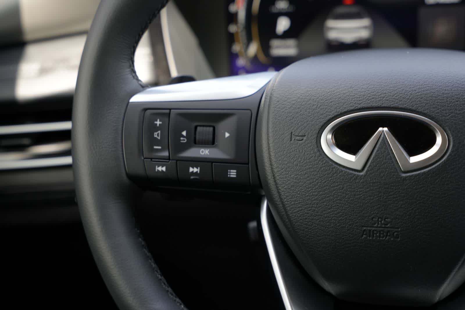 Thumbnail: 2026 INFINITI QX60 - 10