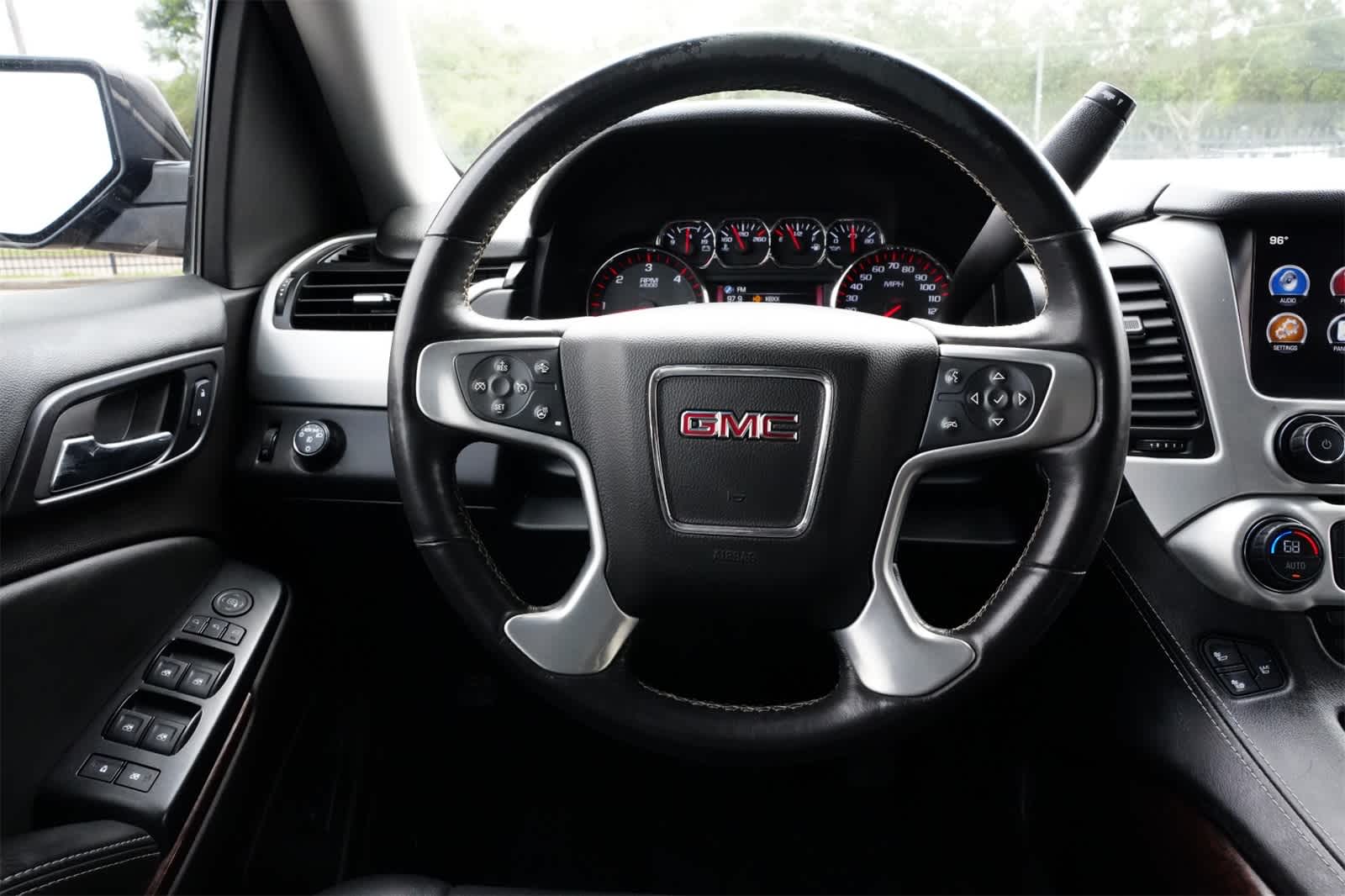 Thumbnail: 2016 GMC Yukon - 9