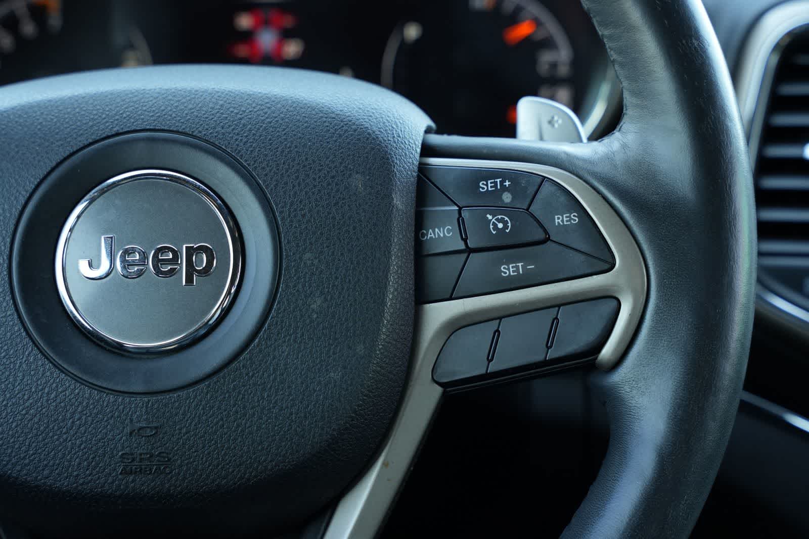 Thumbnail: 2014 Jeep Grand Cherokee - 11