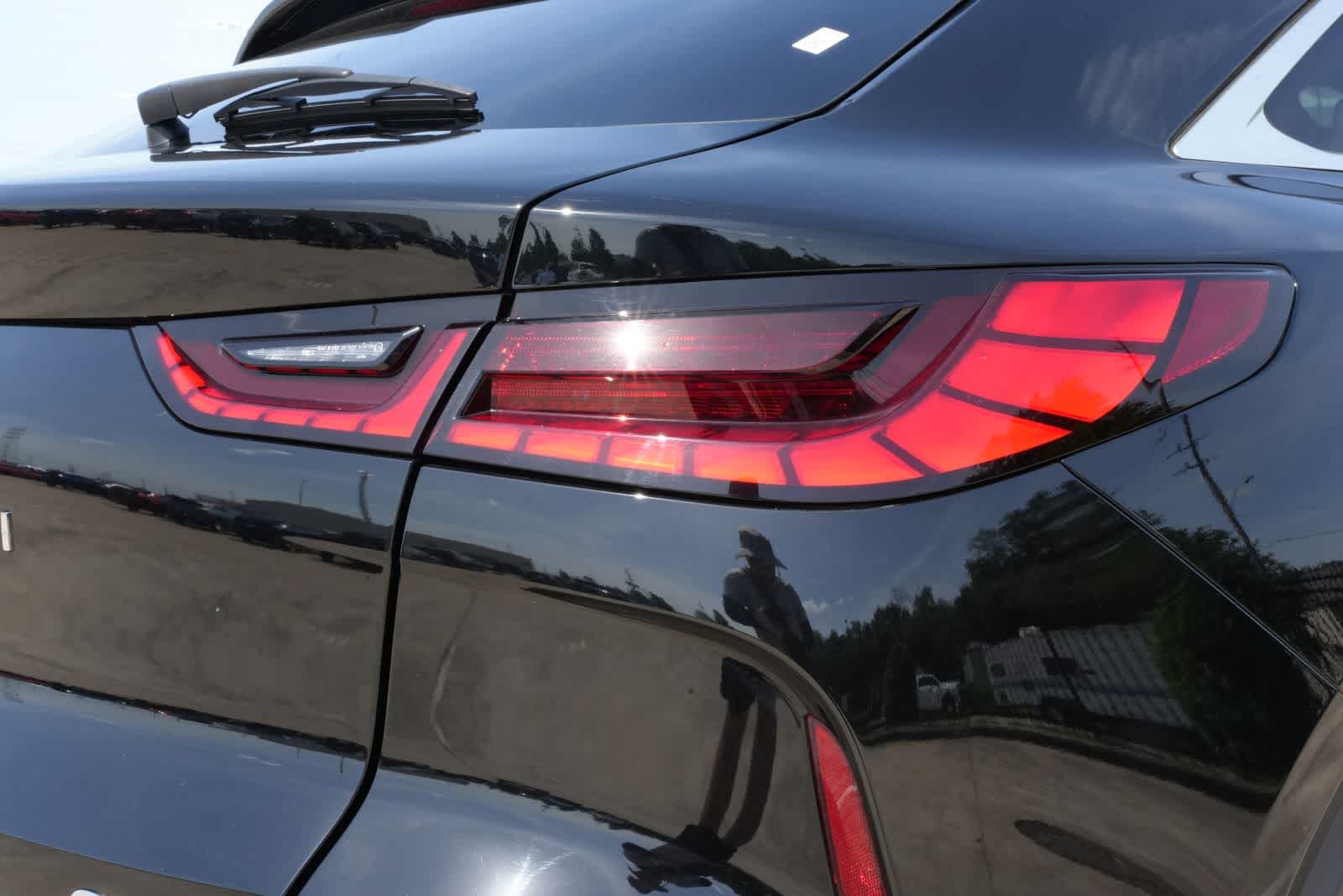 Thumbnail: 2023 INFINITI QX55 - 17