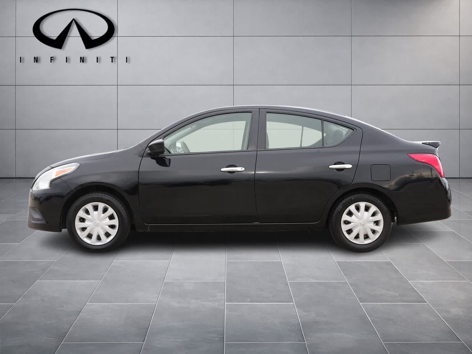 Thumbnail: 2018 Nissan Versa - 4