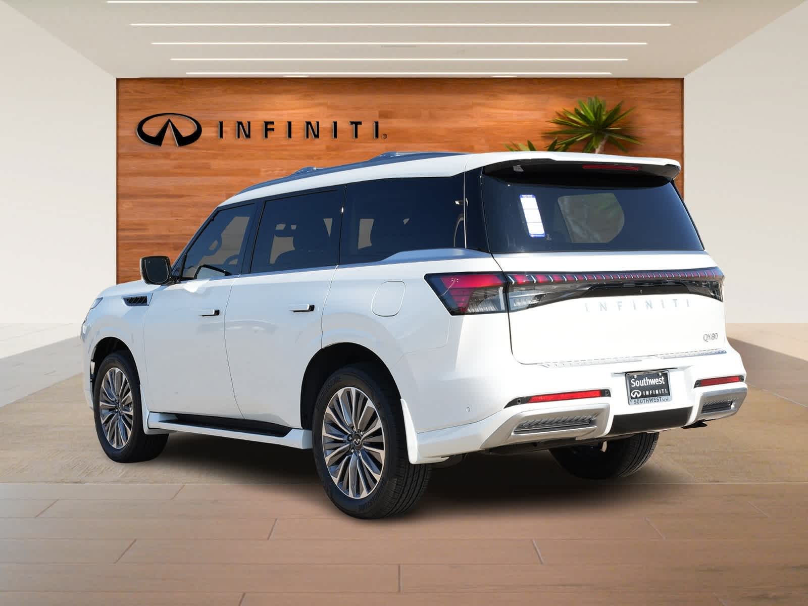 Thumbnail: 2026 INFINITI QX80 - 5