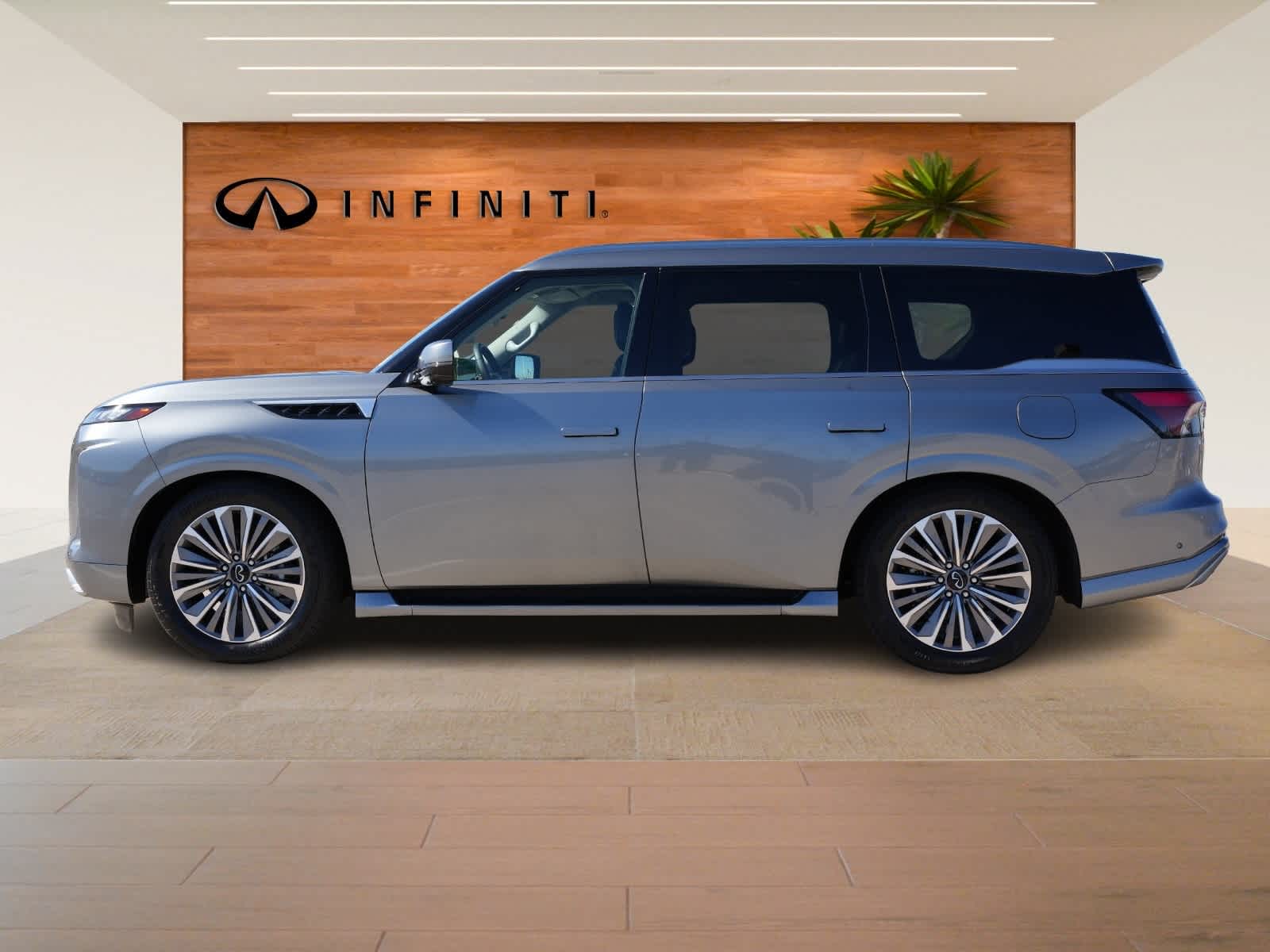 Thumbnail: 2025 INFINITI QX80 - 4