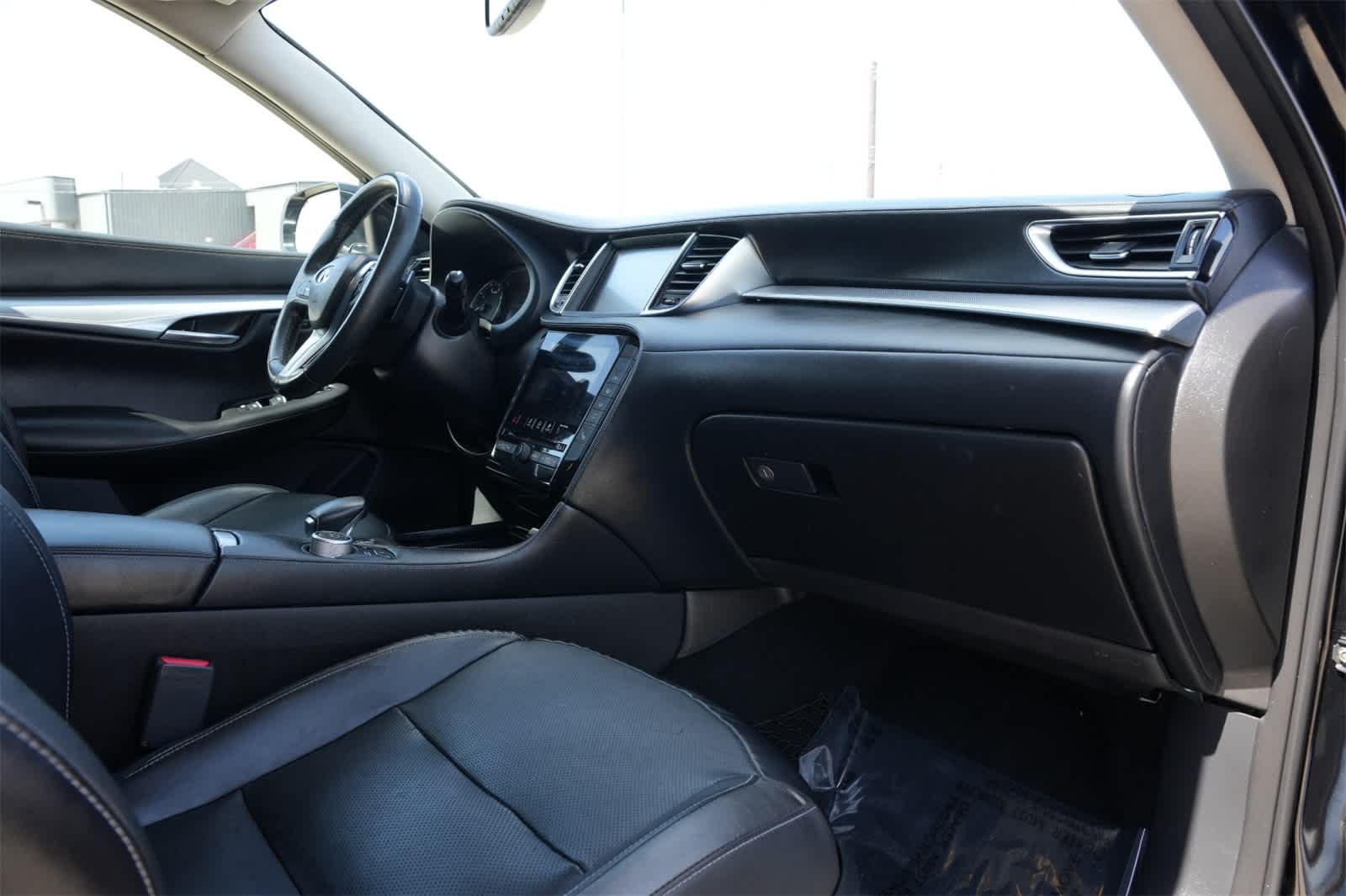 Thumbnail: 2019 INFINITI QX50 - 23