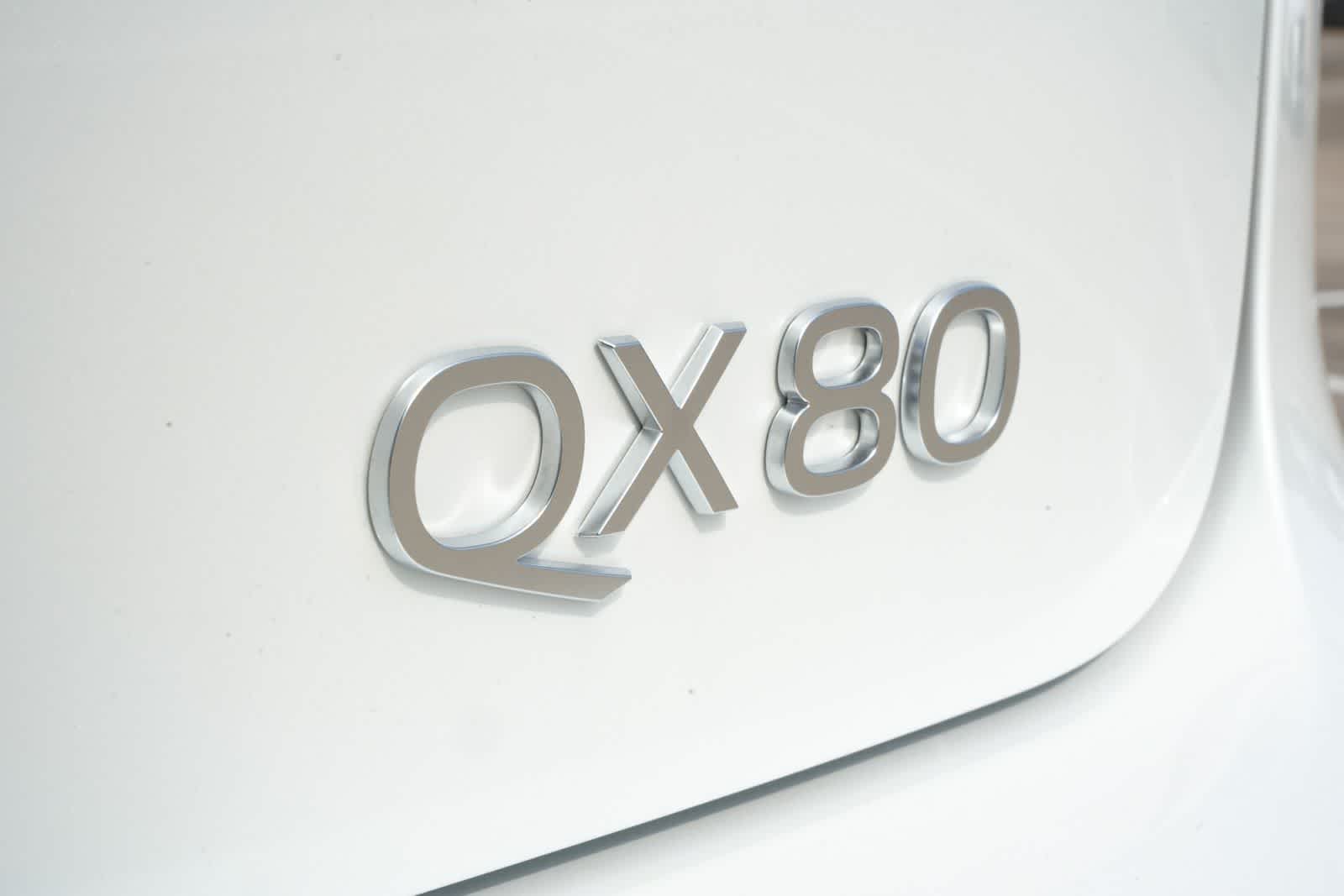 Thumbnail: 2027 INFINITI QX80 - 16