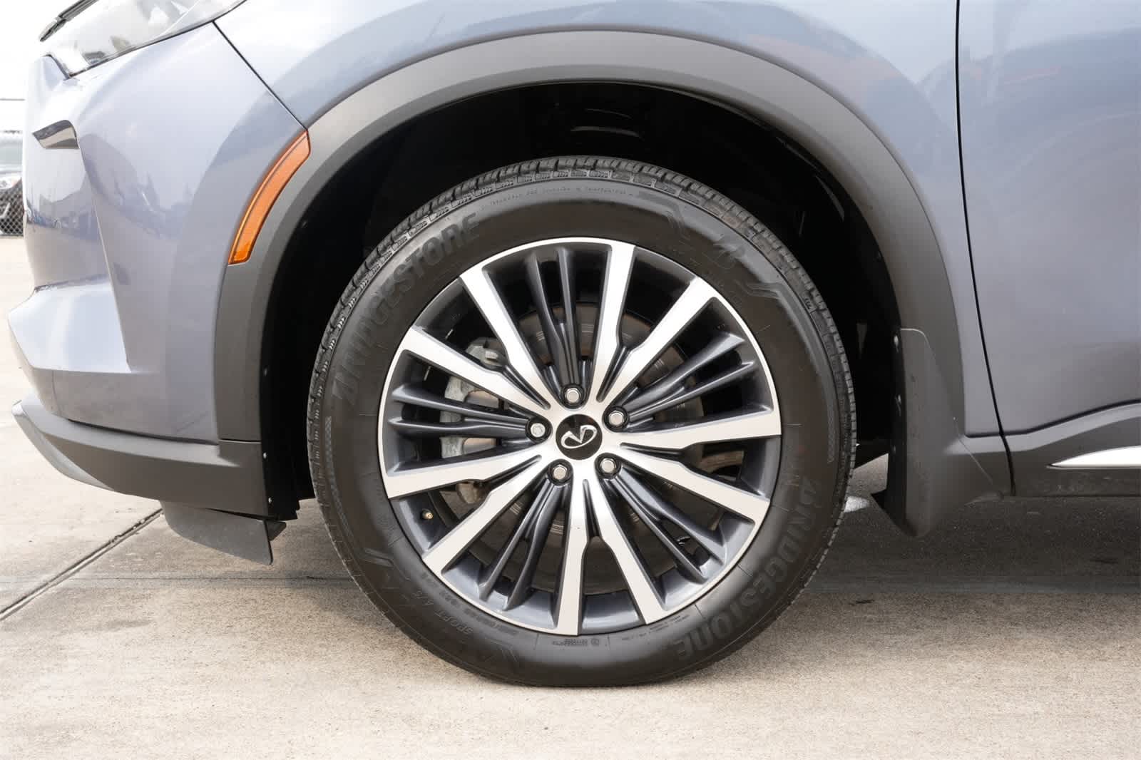 Thumbnail: 2024 INFINITI QX60 - 25