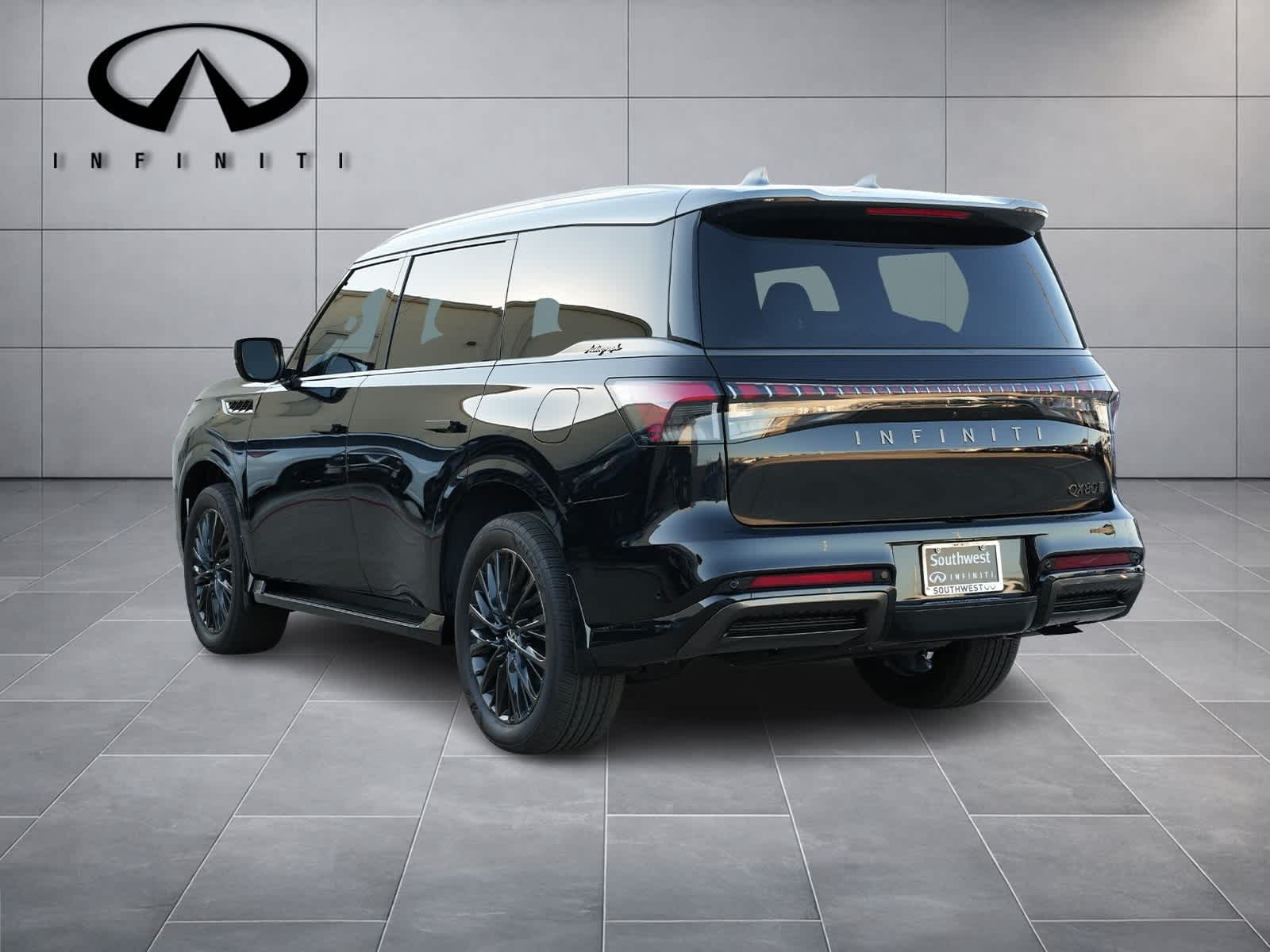 Thumbnail: 2026 INFINITI QX80 - 5
