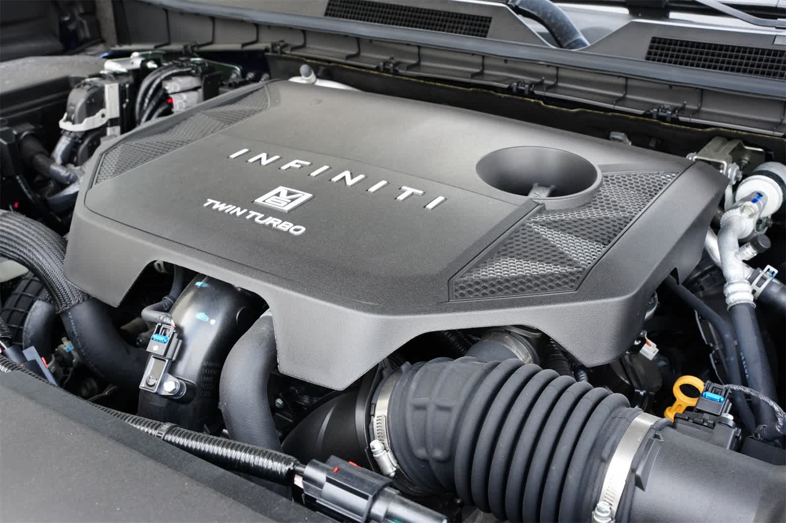2025 INFINITI QX80 Luxe 26