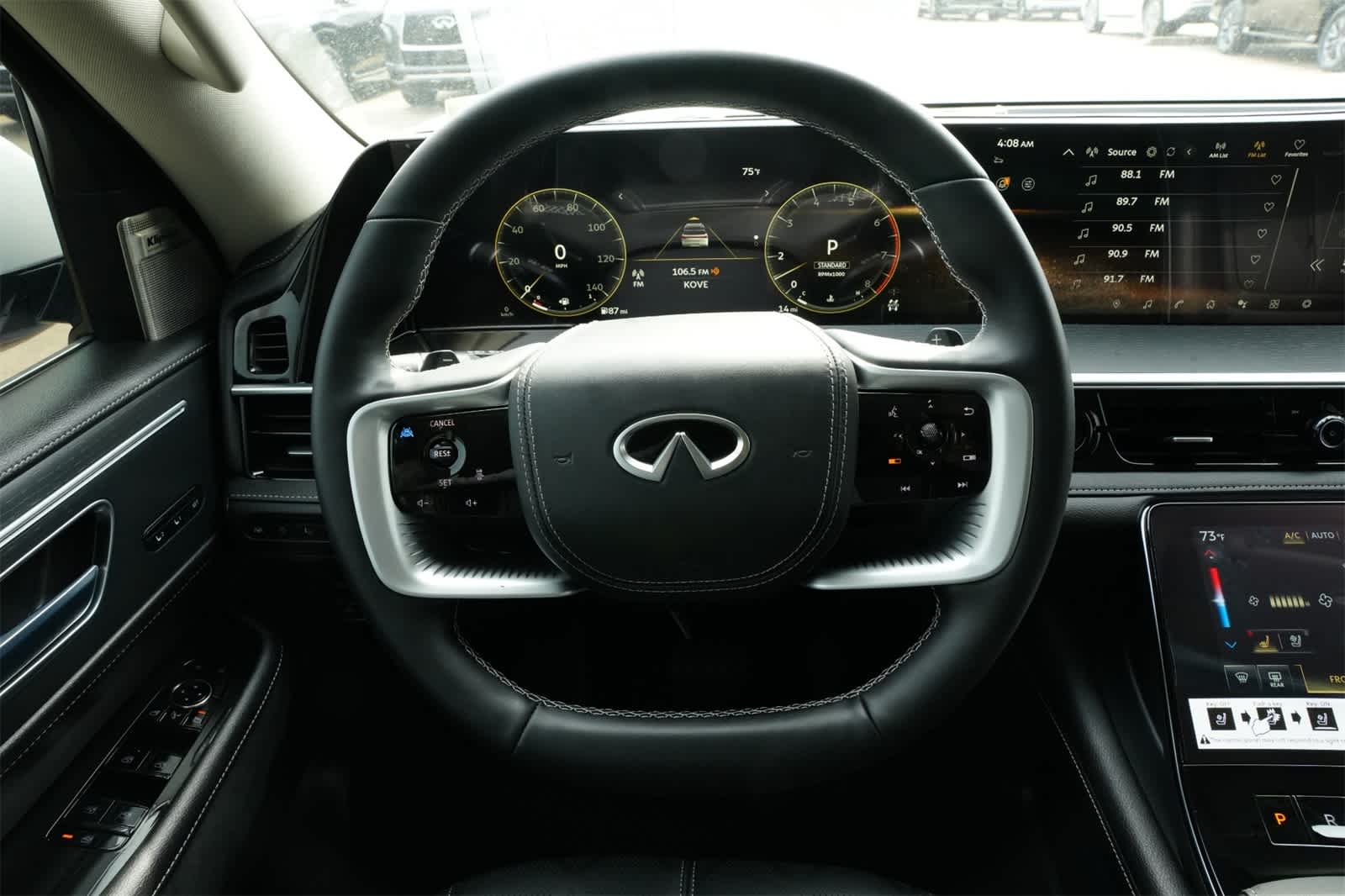 Thumbnail: 2025 INFINITI QX80 - 9