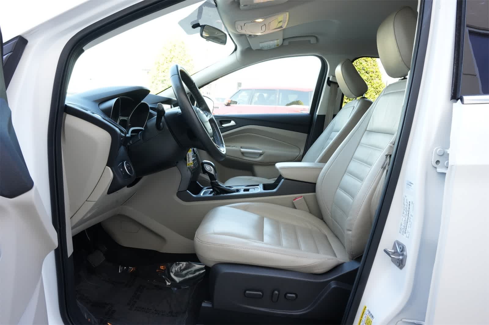 Thumbnail: 2018 Ford Escape - 17