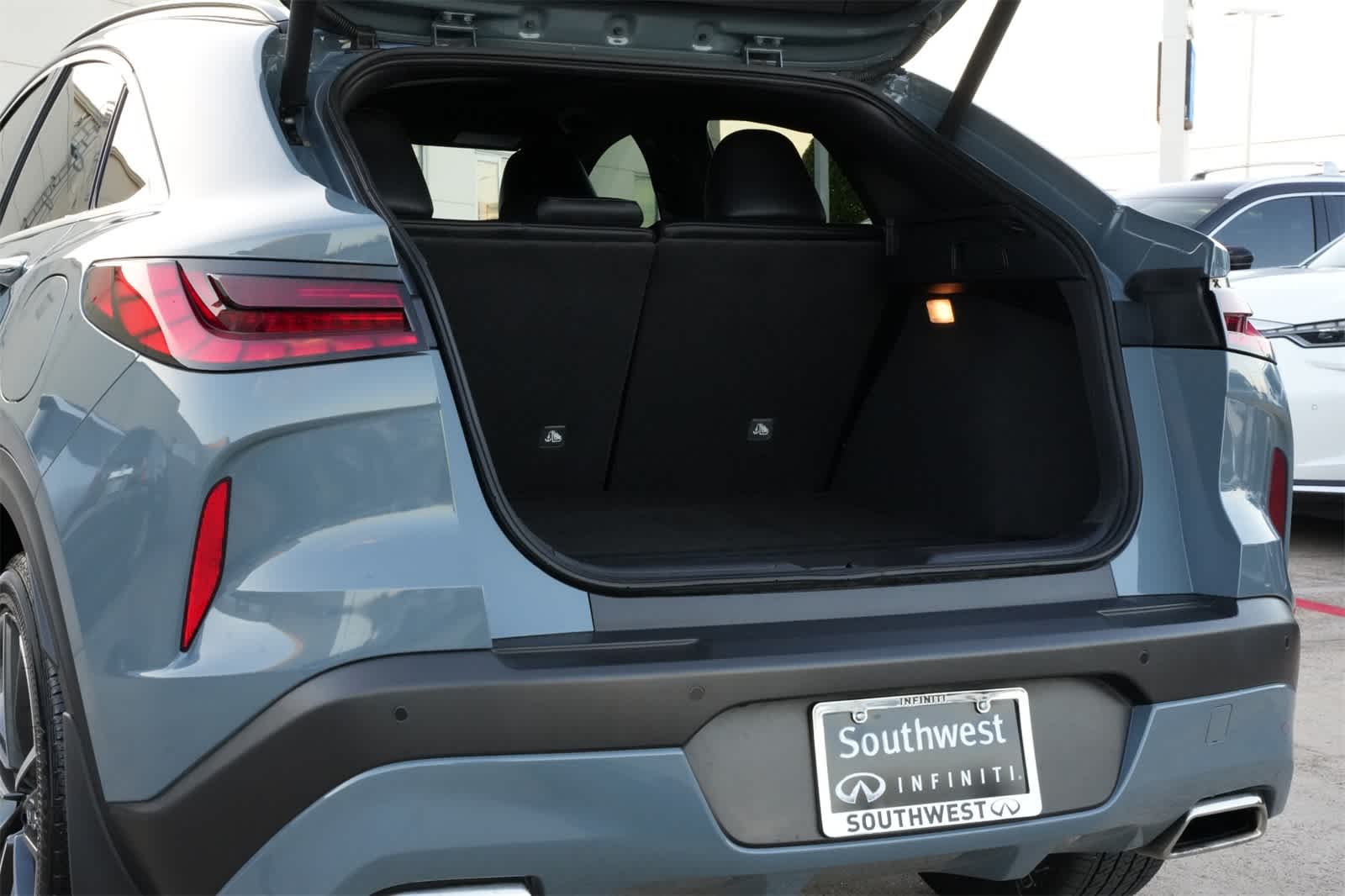 Thumbnail: 2025 INFINITI QX55 - 21